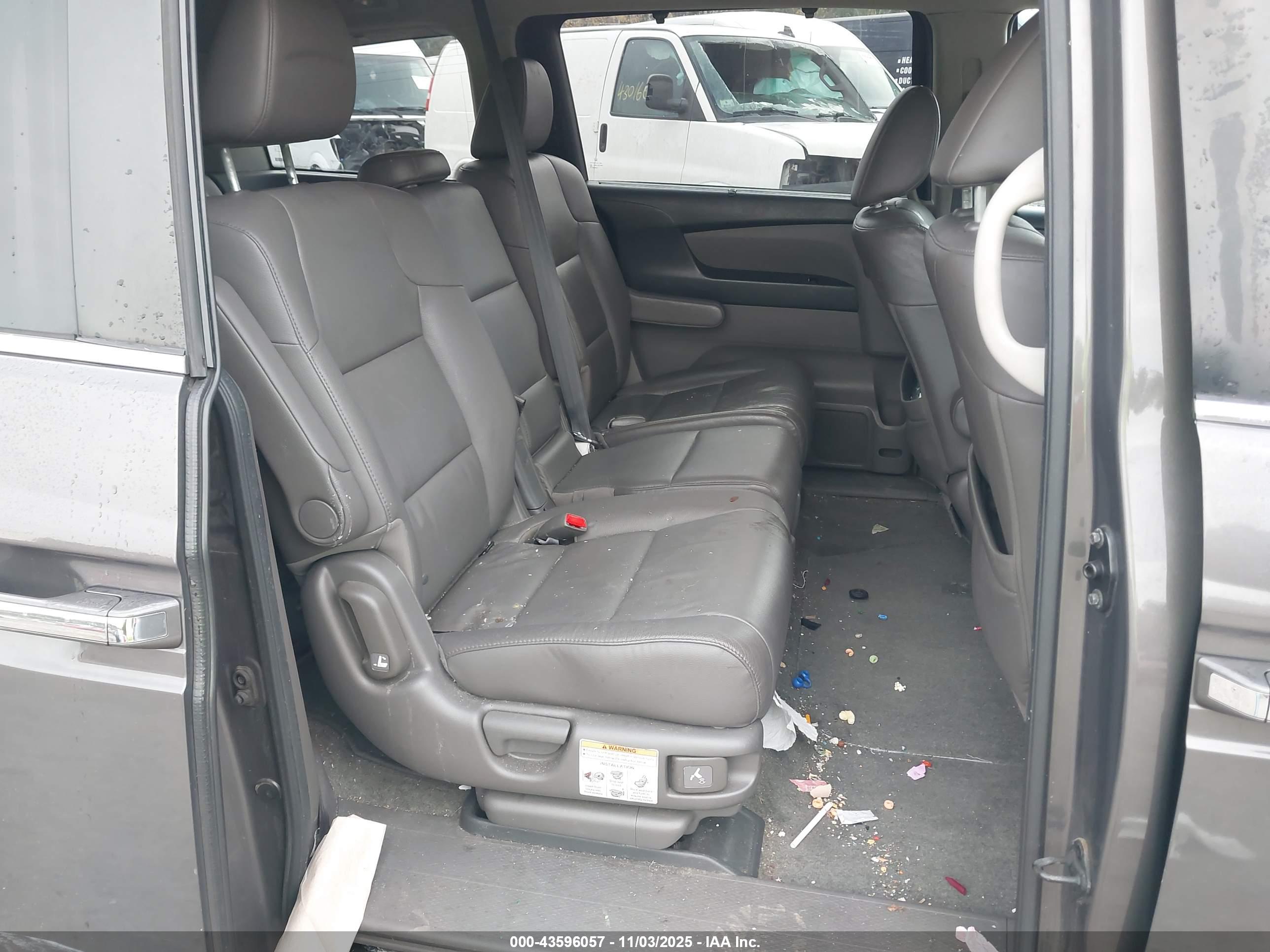 HONDA ODYSSEY image 8