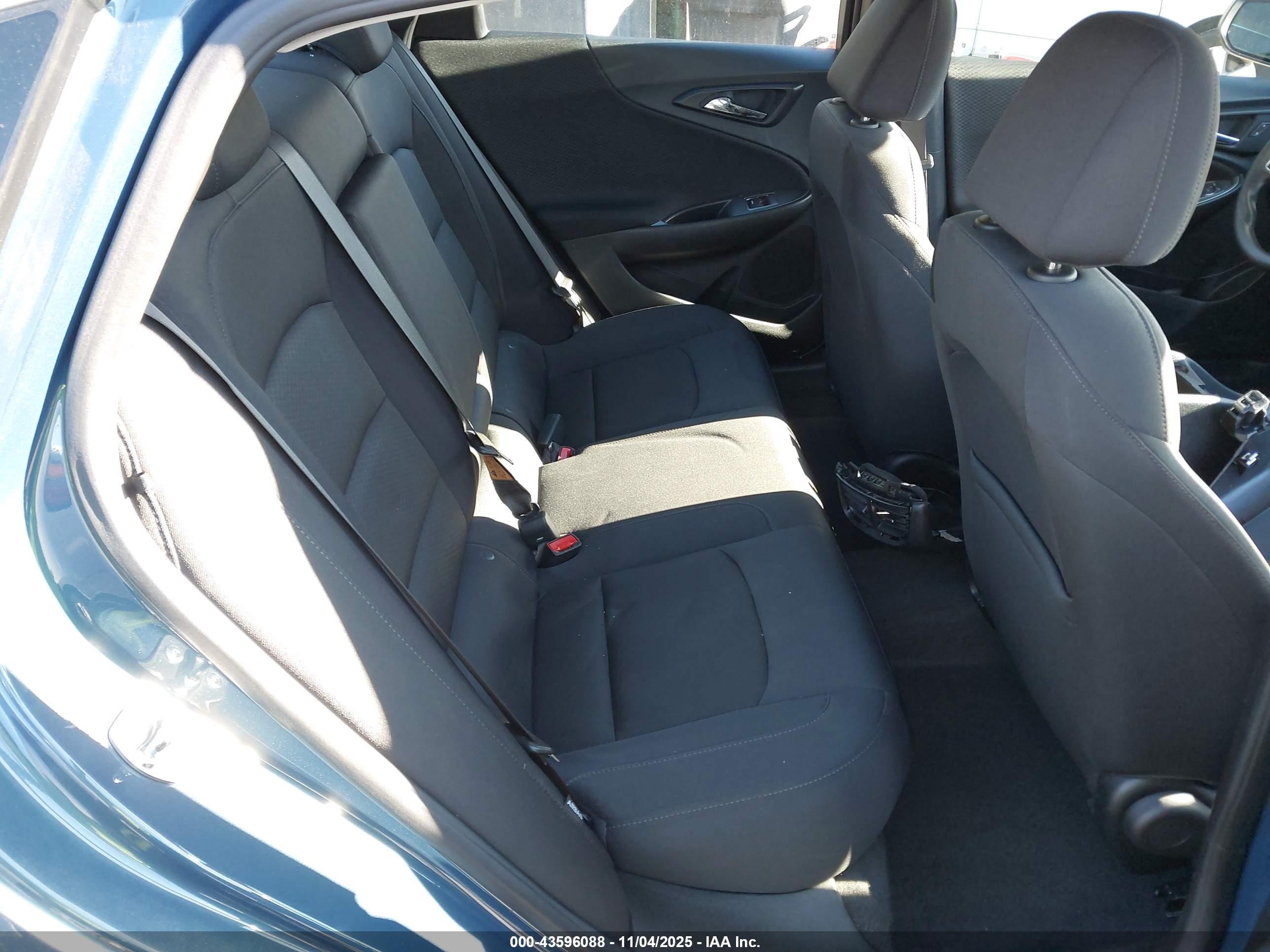 CHEVROLET MALIBU image 8