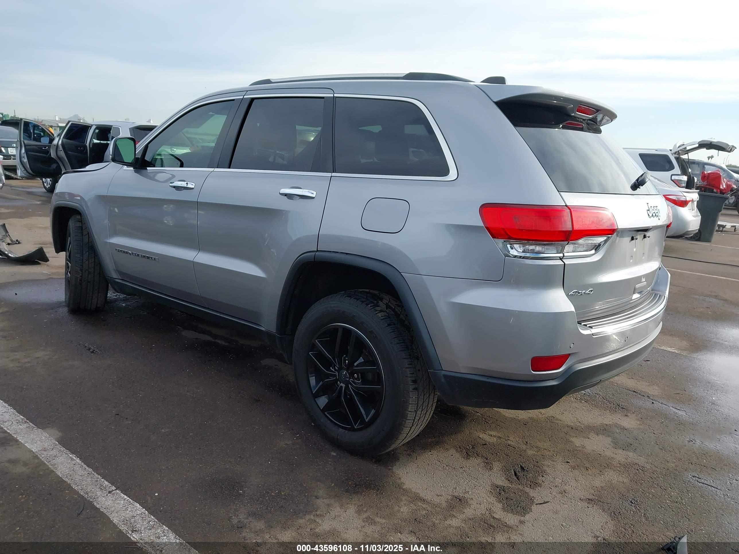JEEP GRAND image 3