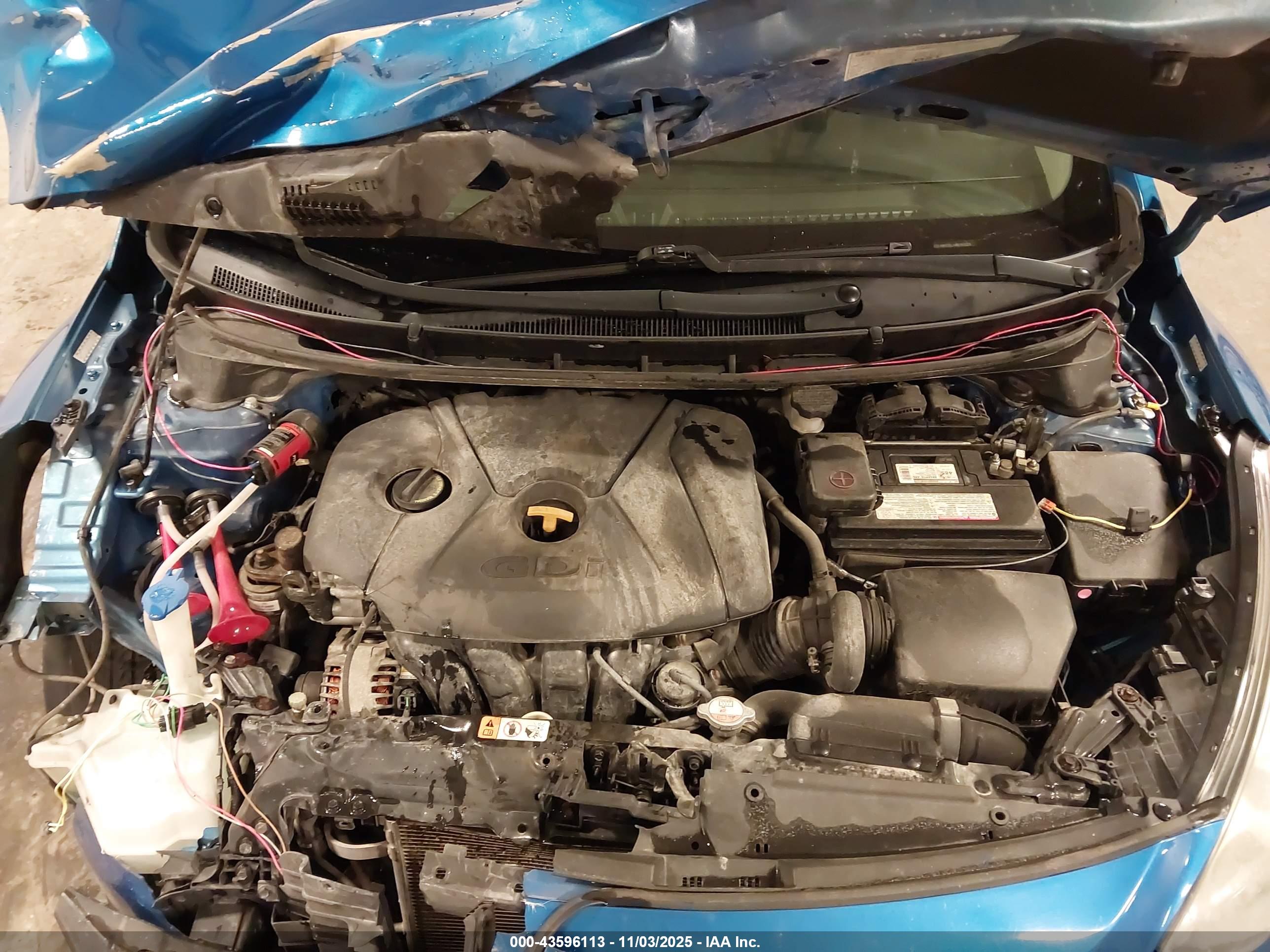 HYUNDAI ELANTRA image 10