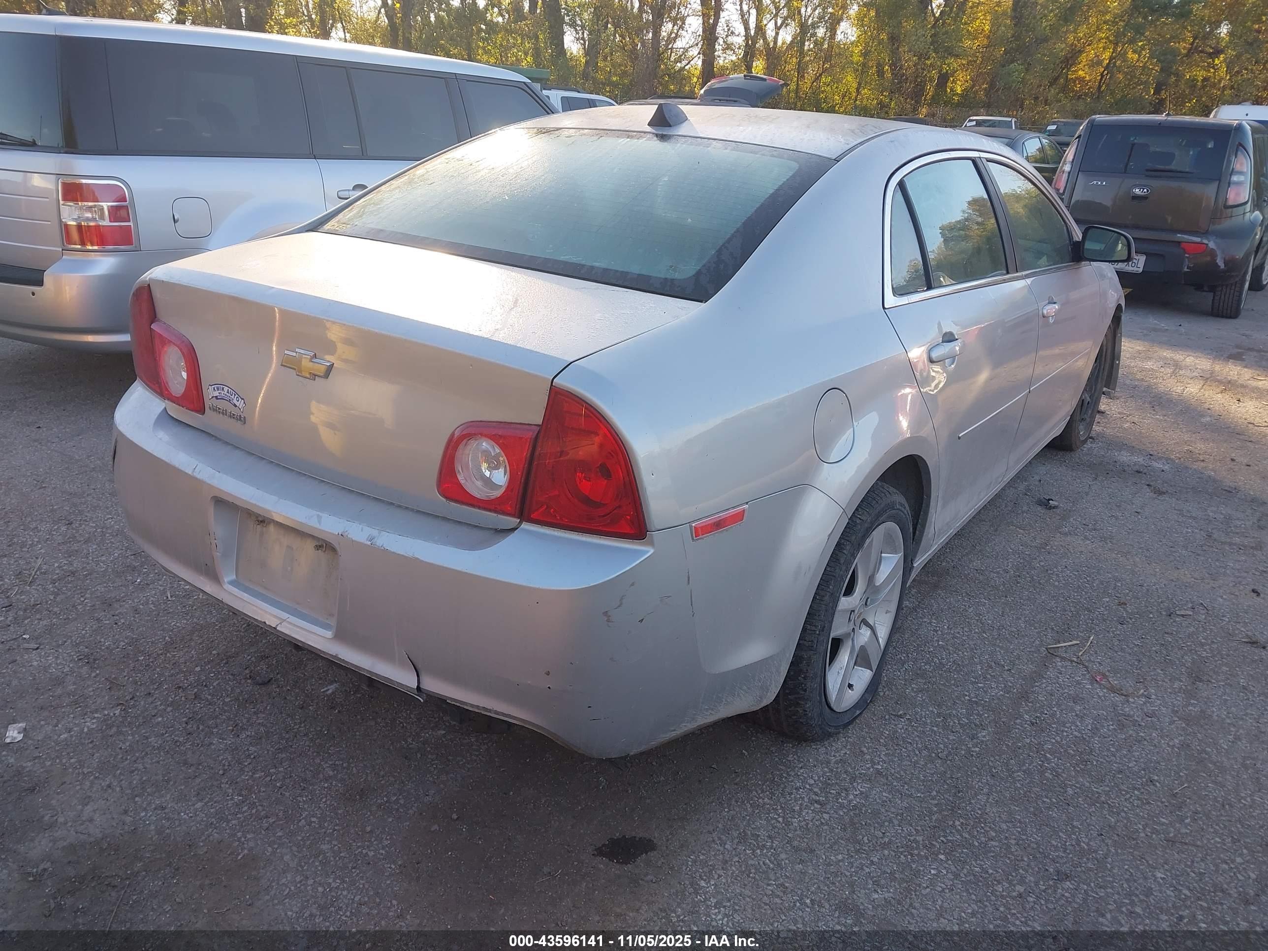 CHEVROLET MALIBU image 4
