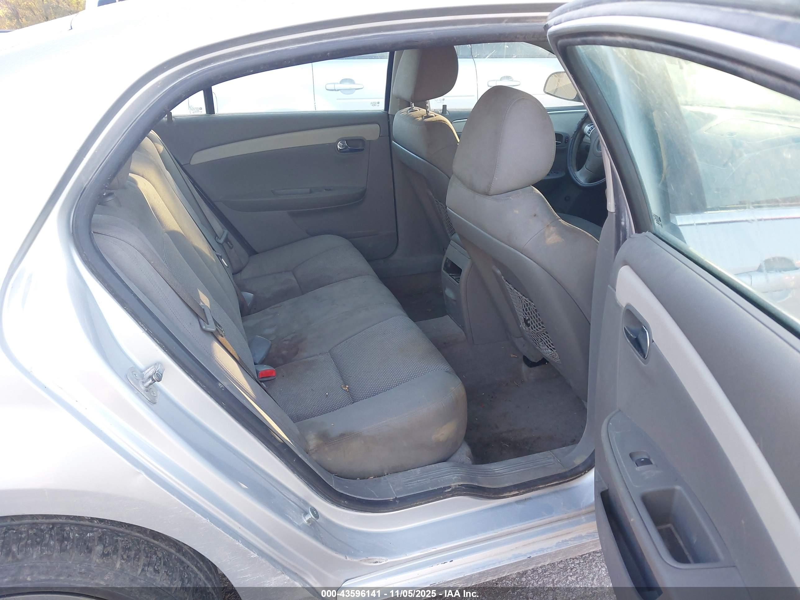 CHEVROLET MALIBU image 8