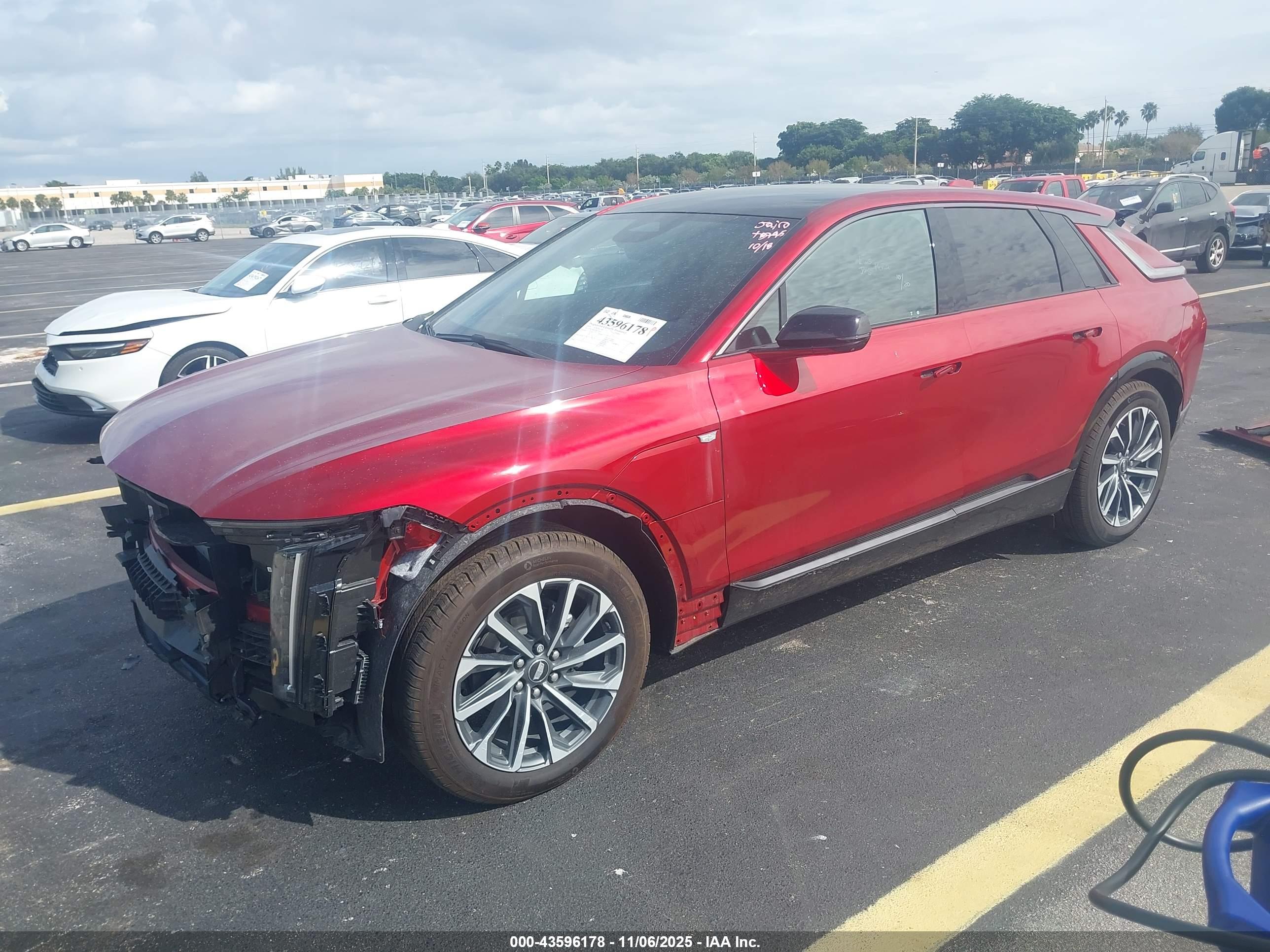 CADILLAC LYRIQ image 2