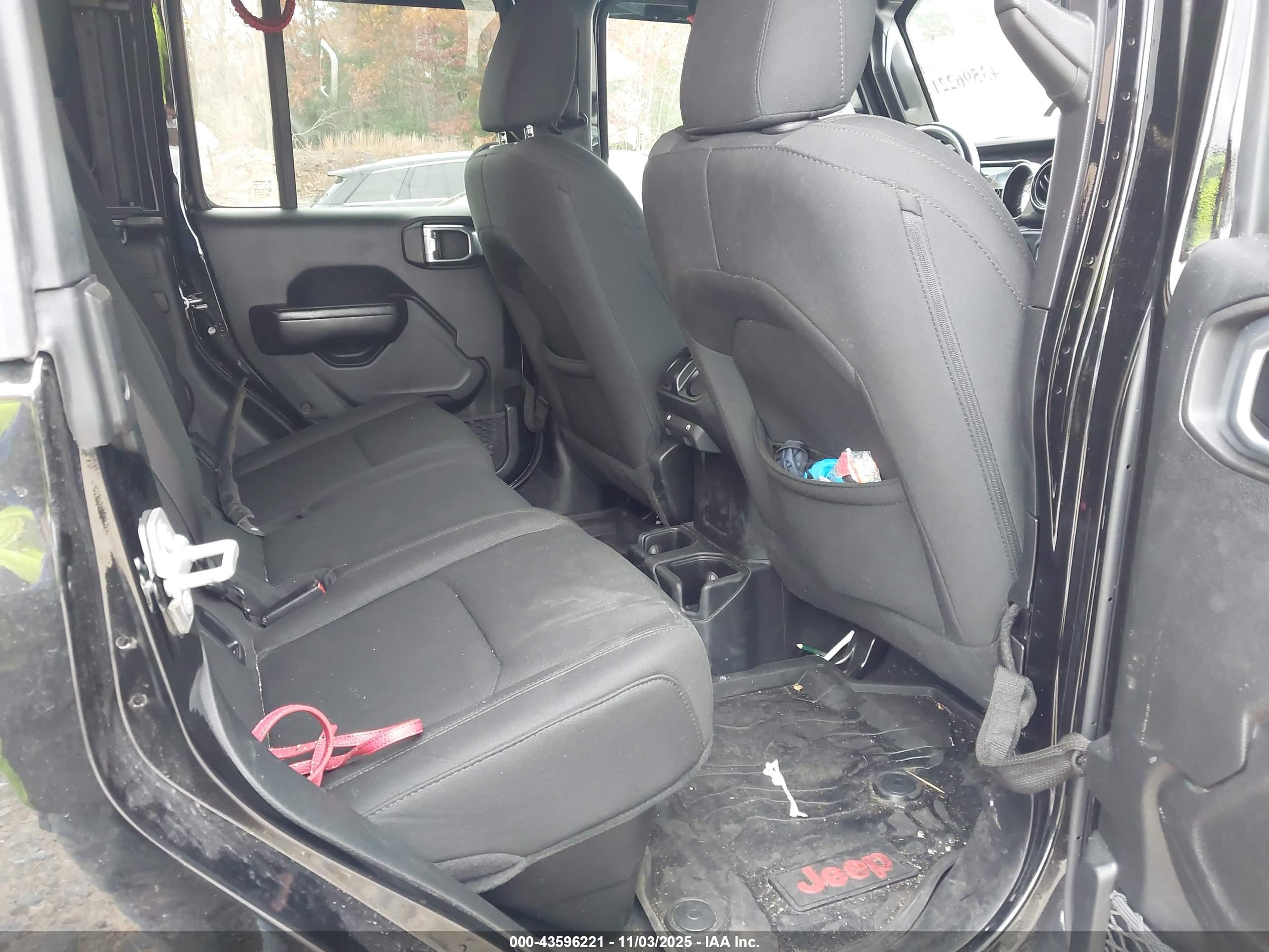 JEEP GLADIATOR image 8