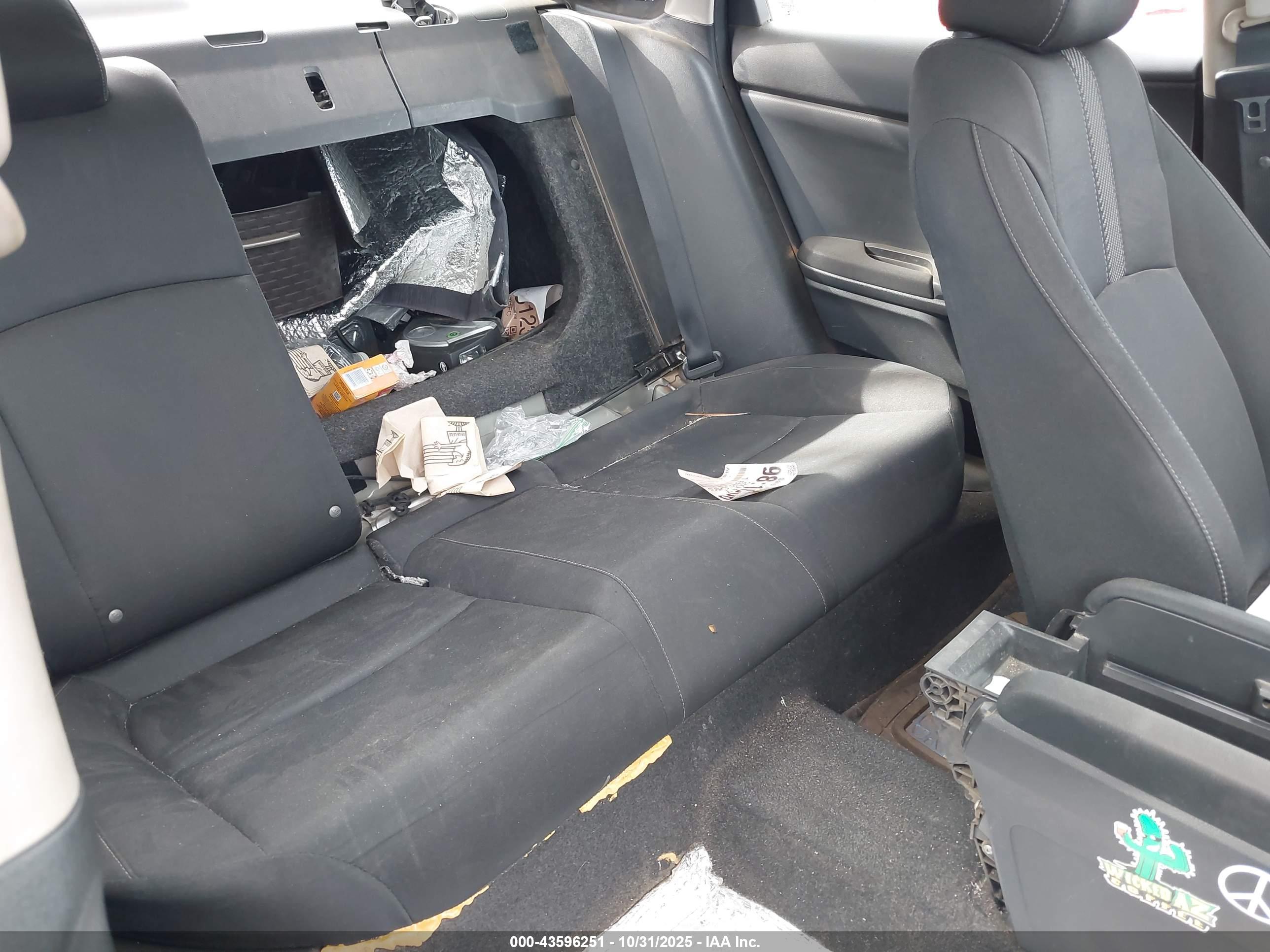 HONDA CIVIC image 8
