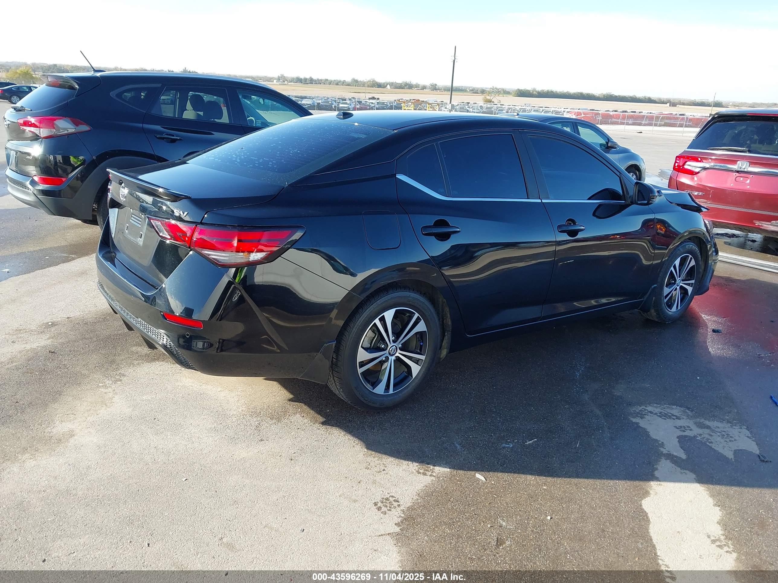 NISSAN SENTRA image 4