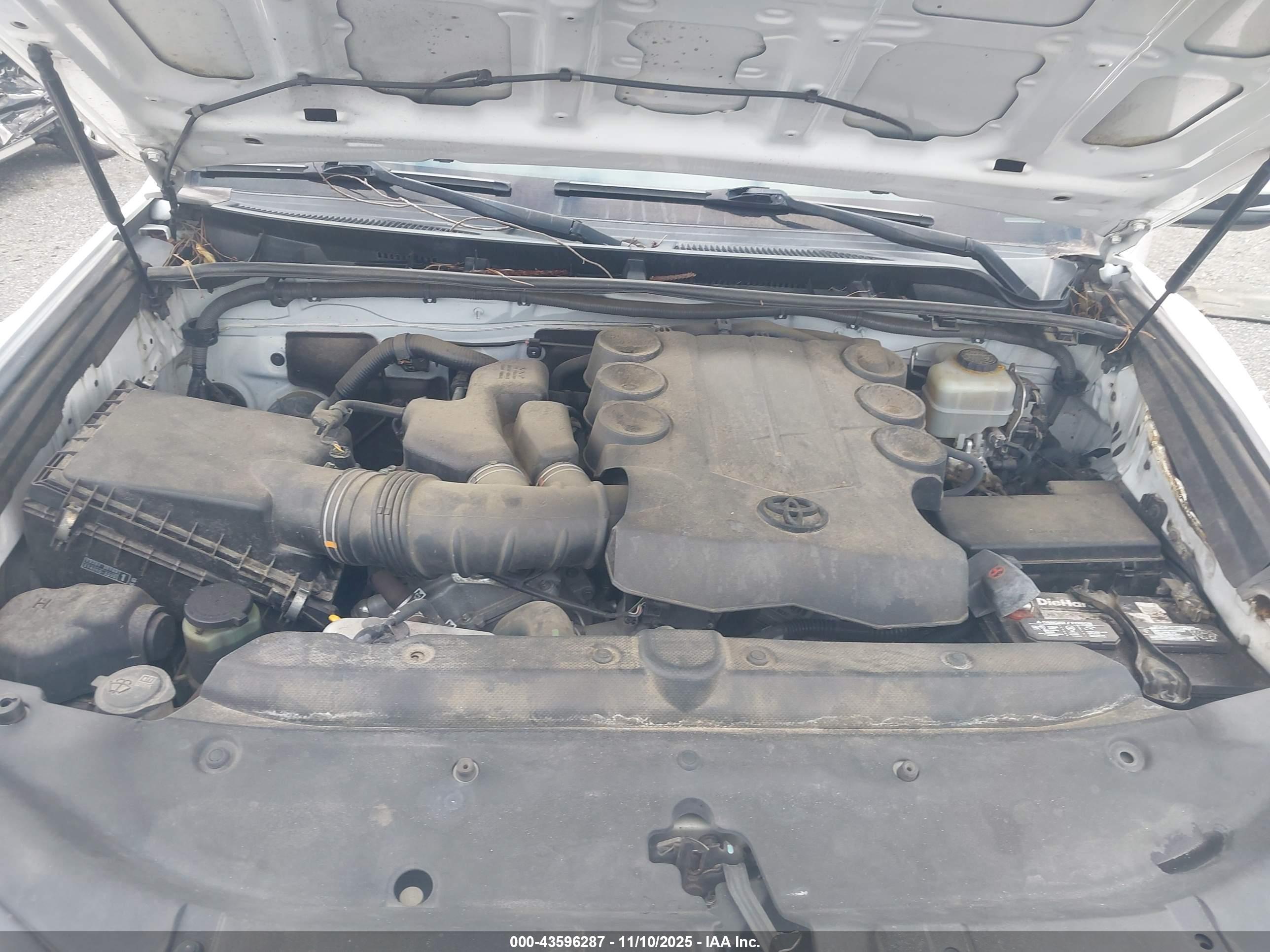 TOYOTA 4RUNNER image 10