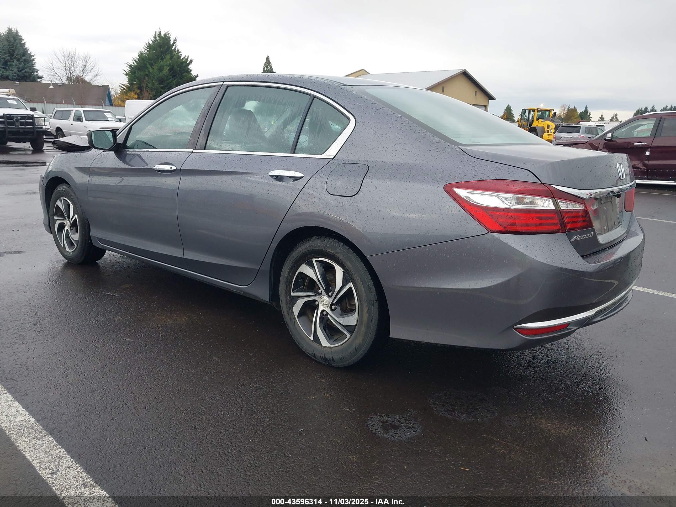 HONDA ACCORD image 3