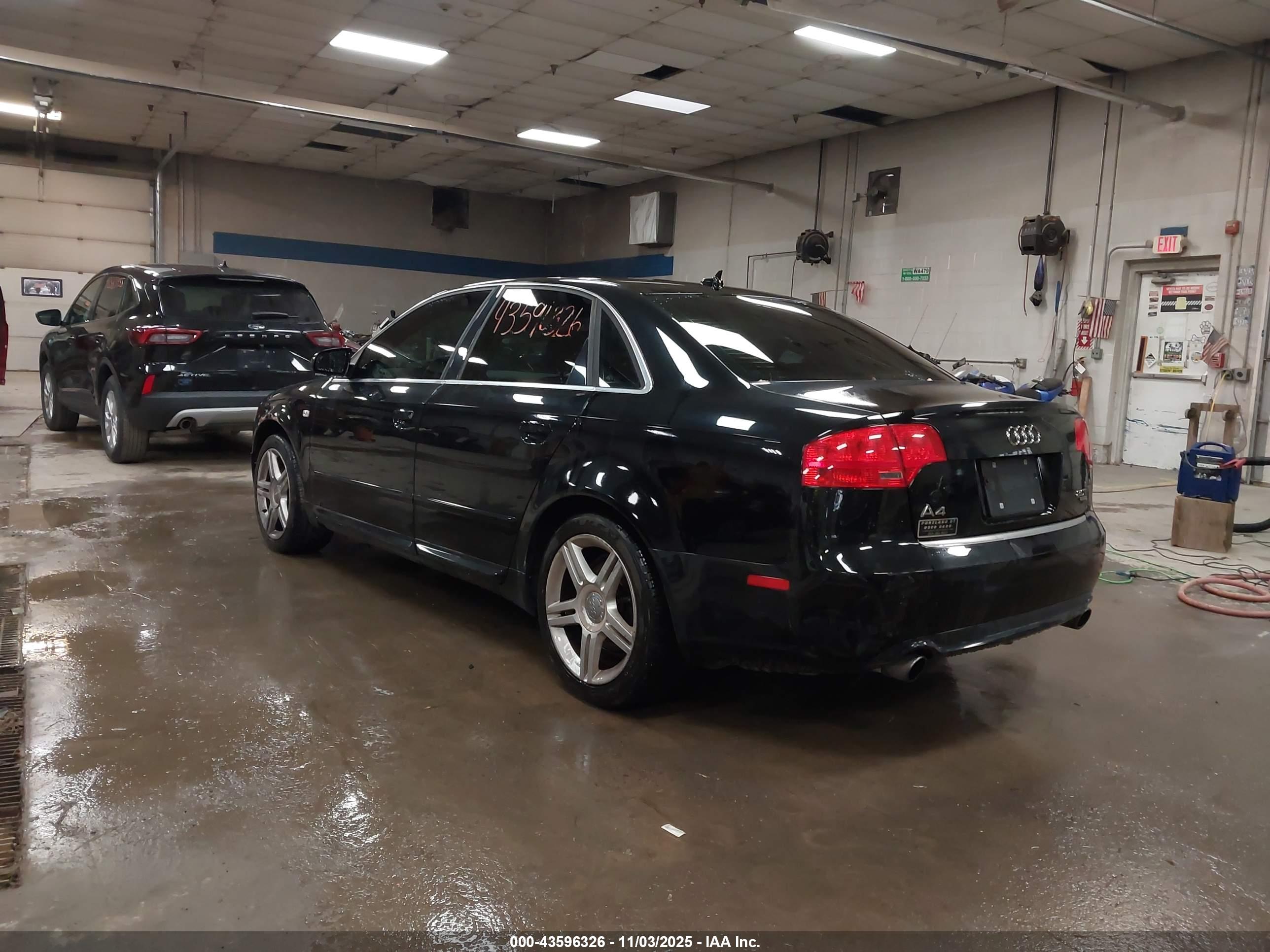 AUDI A4 image 3