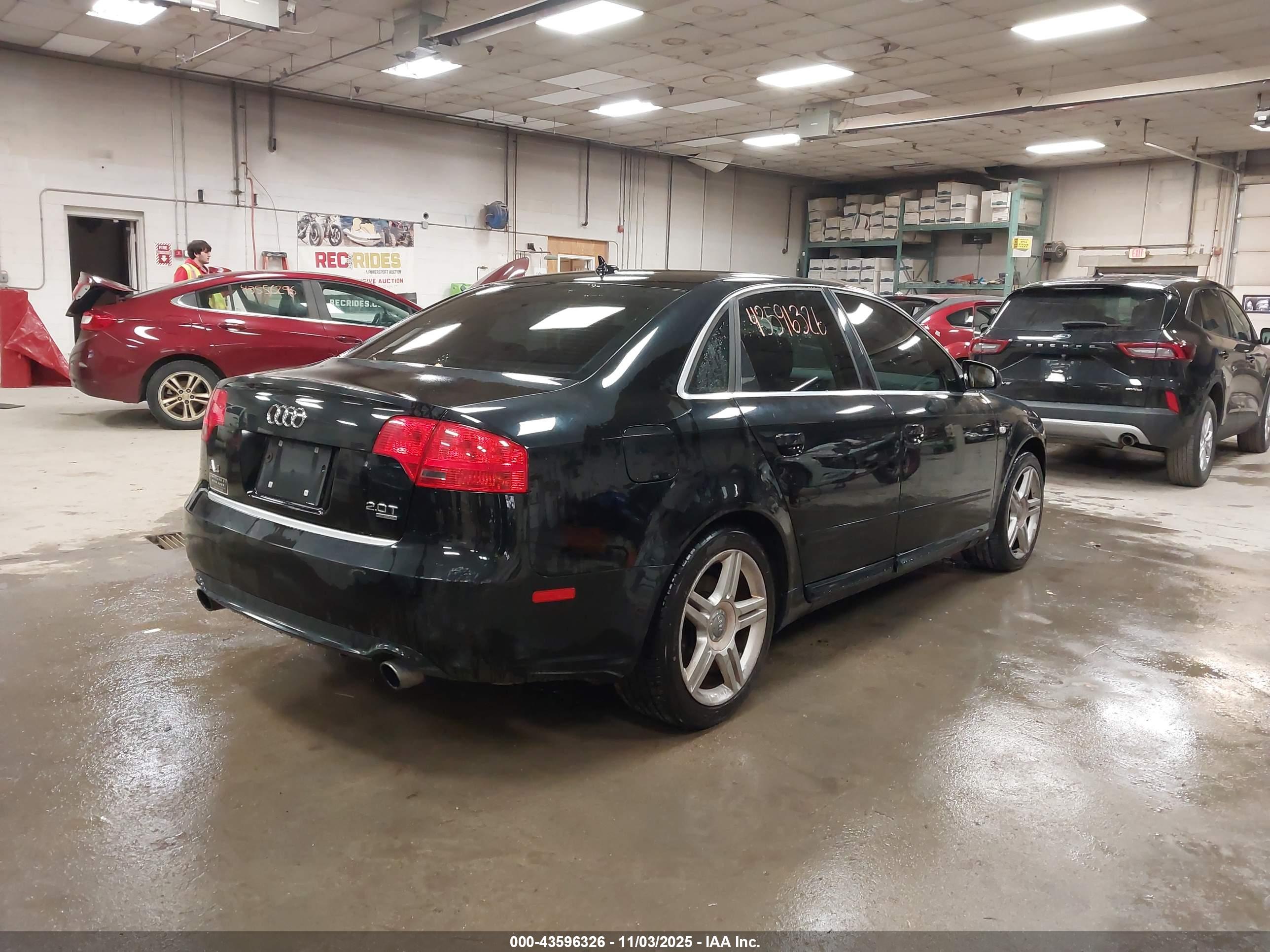 AUDI A4 image 4