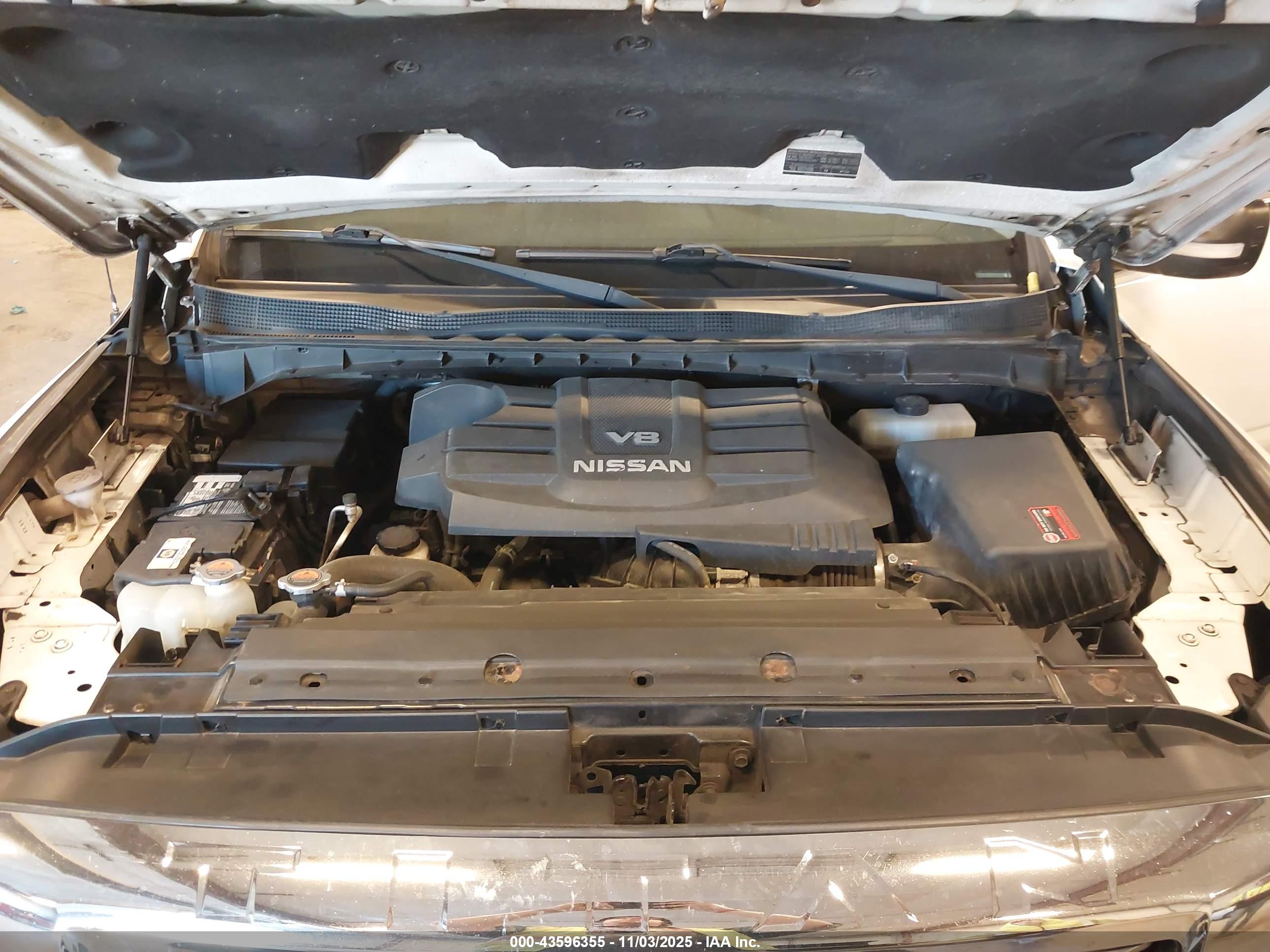 NISSAN TITAN image 10