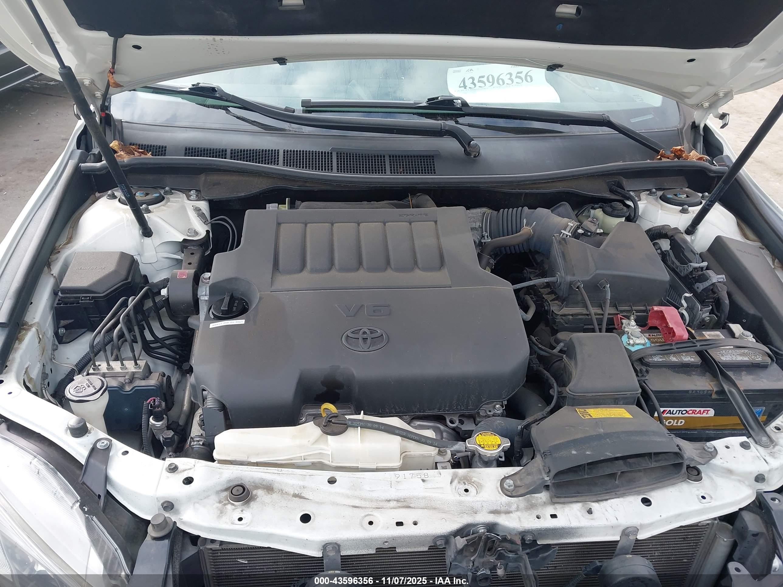 TOYOTA CAMRY image 10