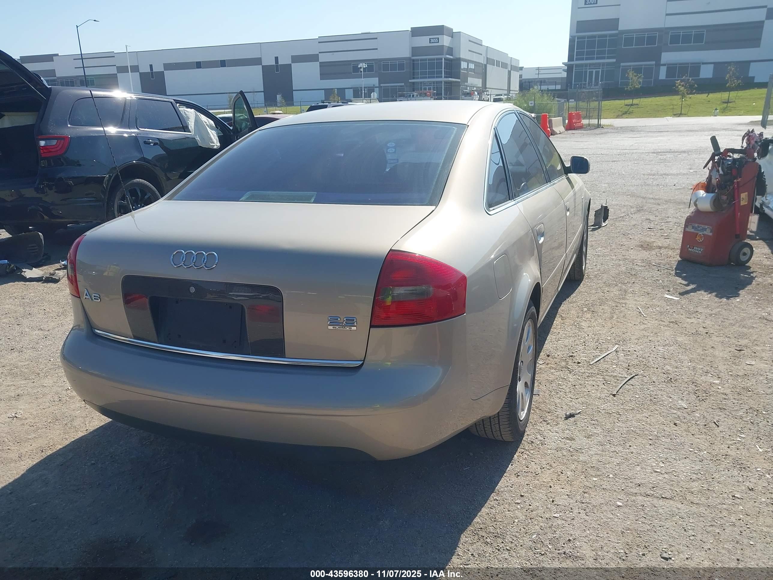 AUDI A6 image 4
