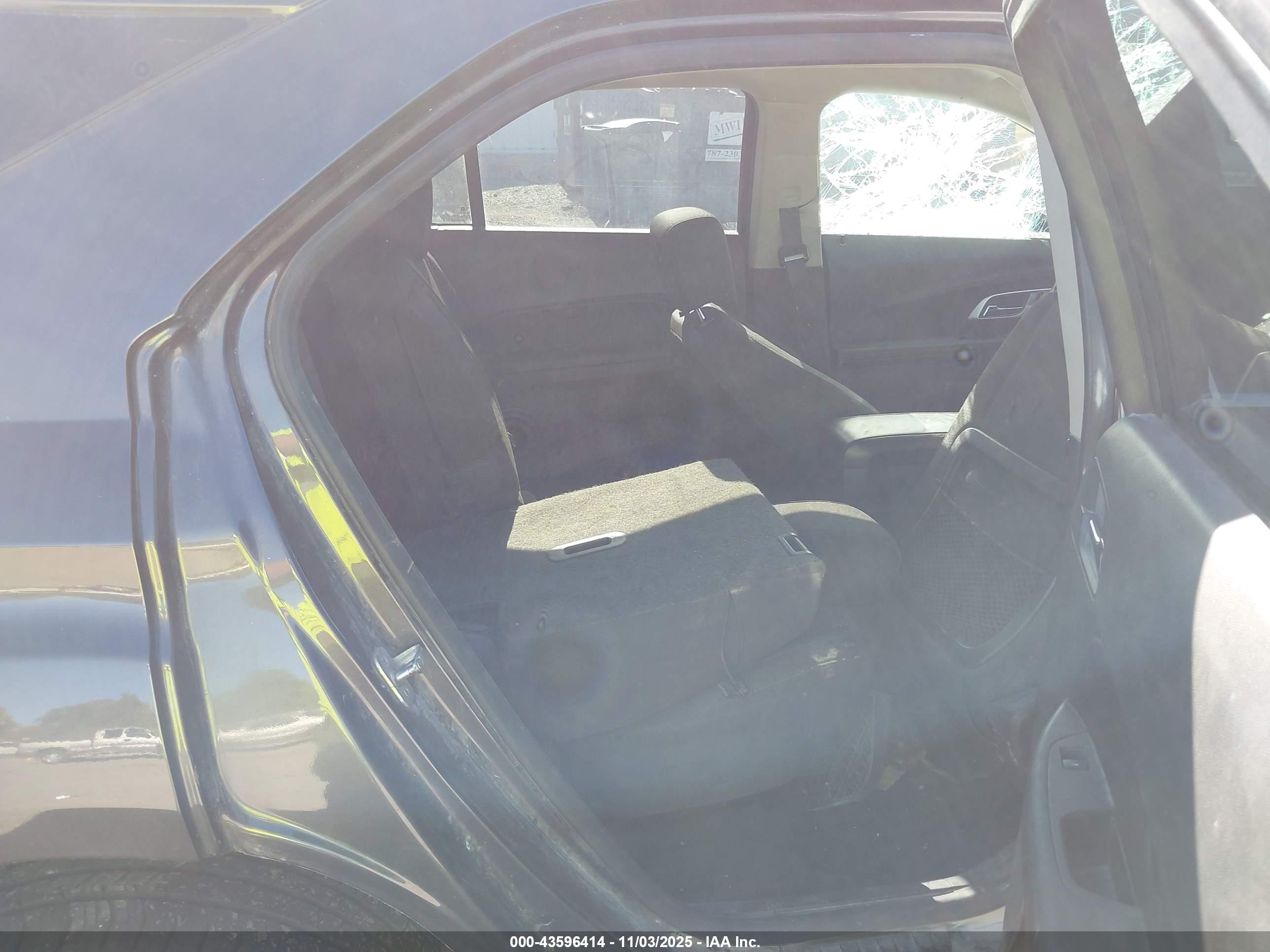 CHEVROLET EQUINOX image 8