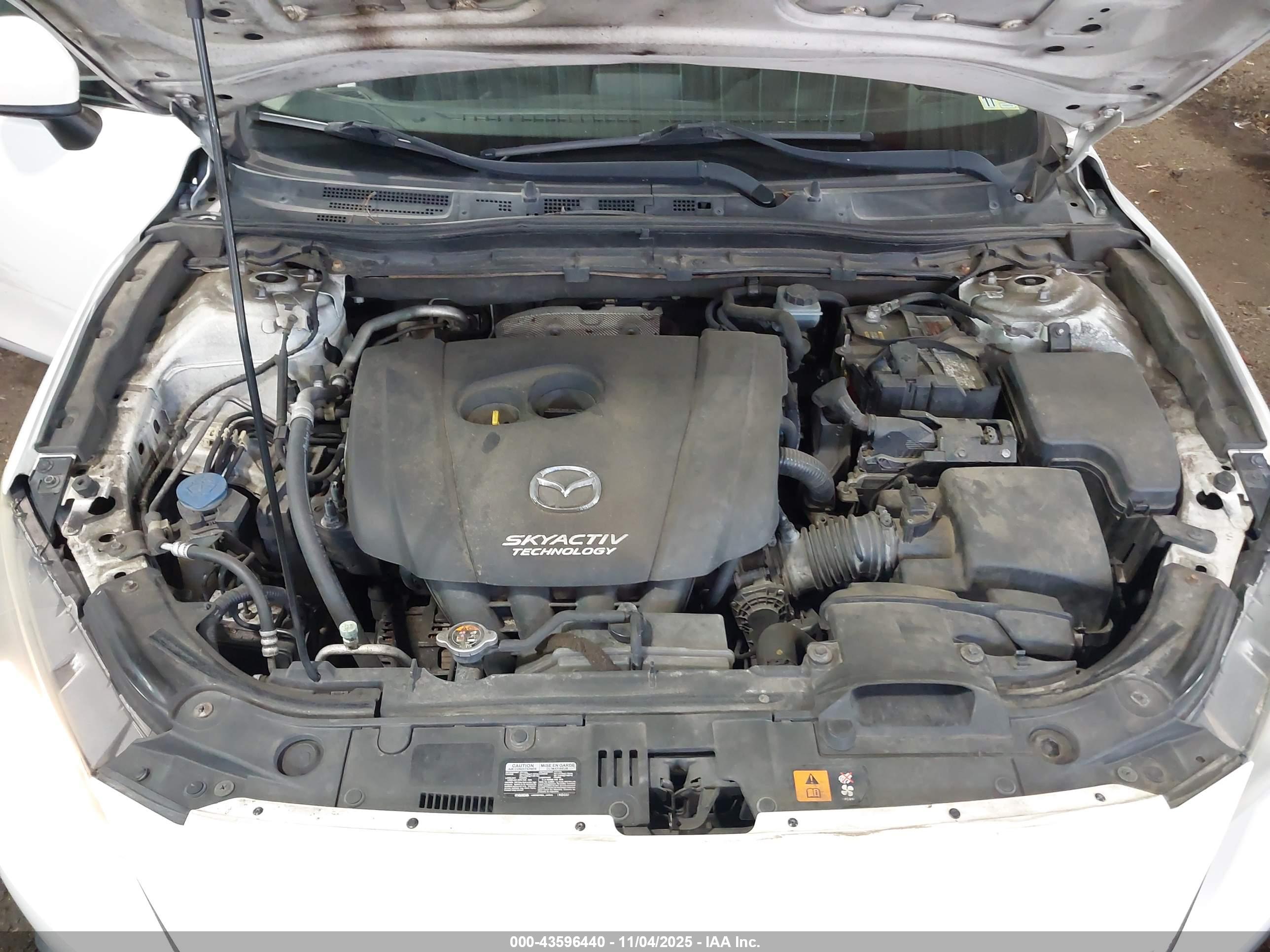 MAZDA MAZDA3 image 10