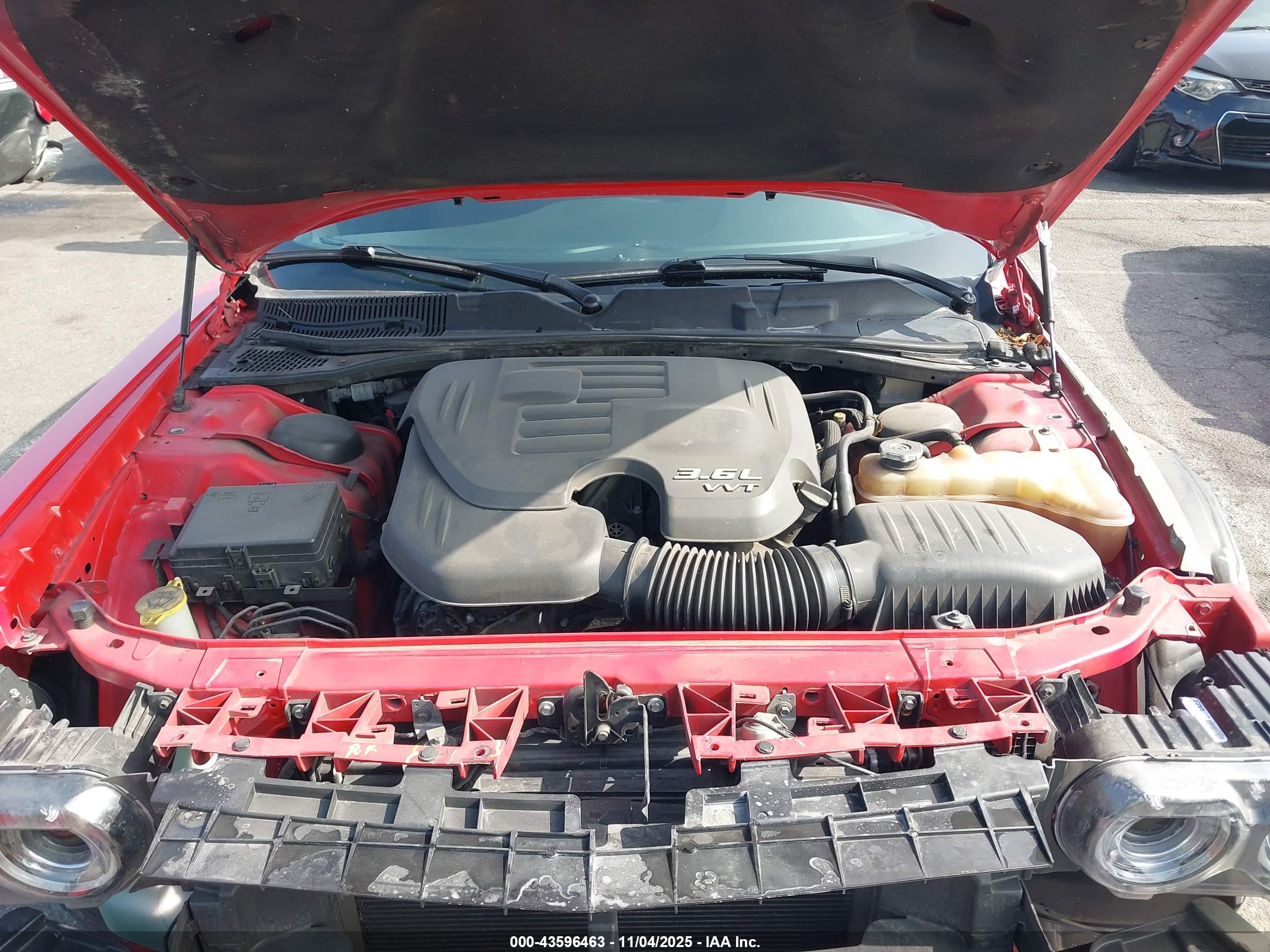 DODGE CHALLENGER image 10
