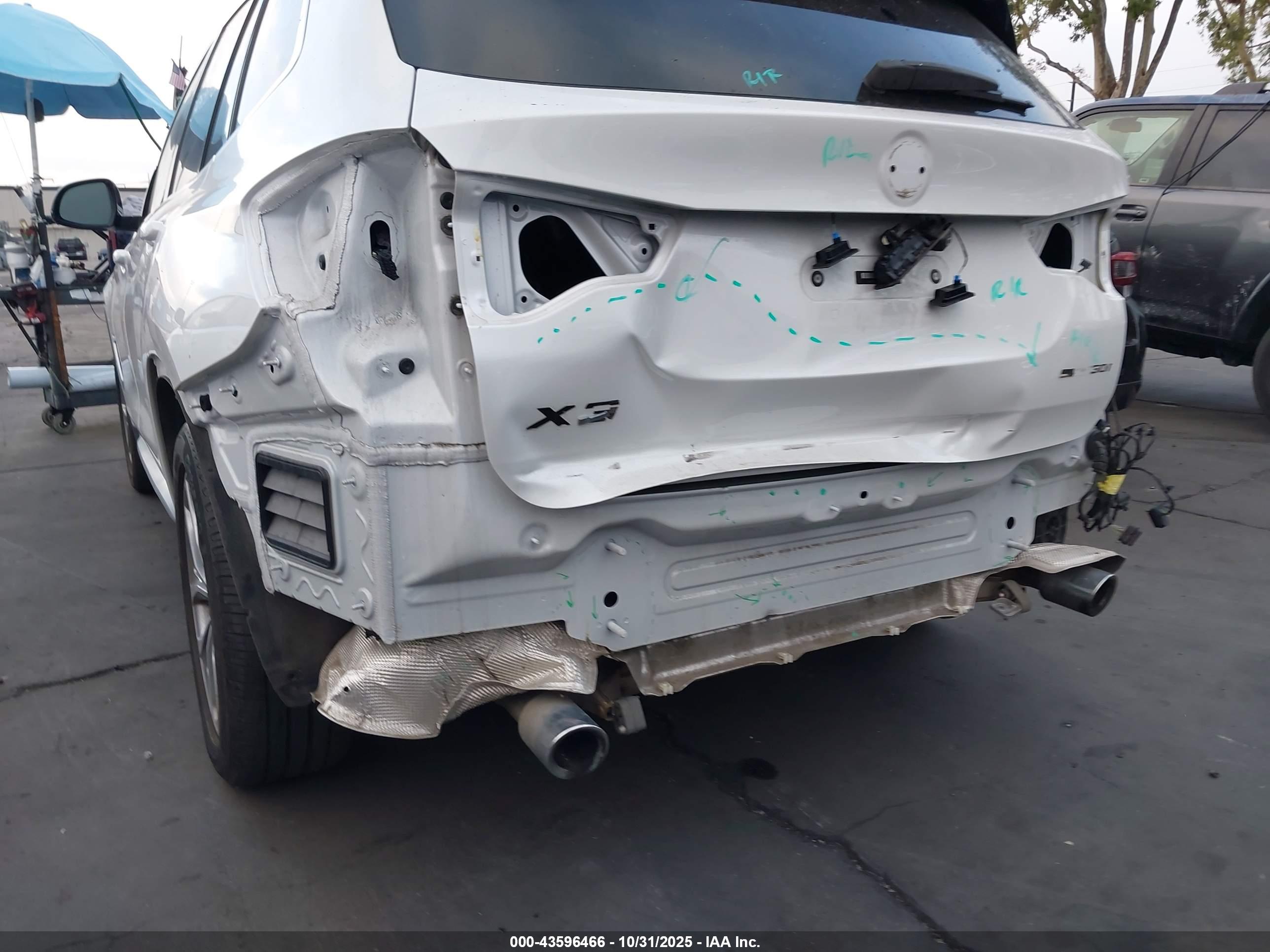 BMW X3 image 6