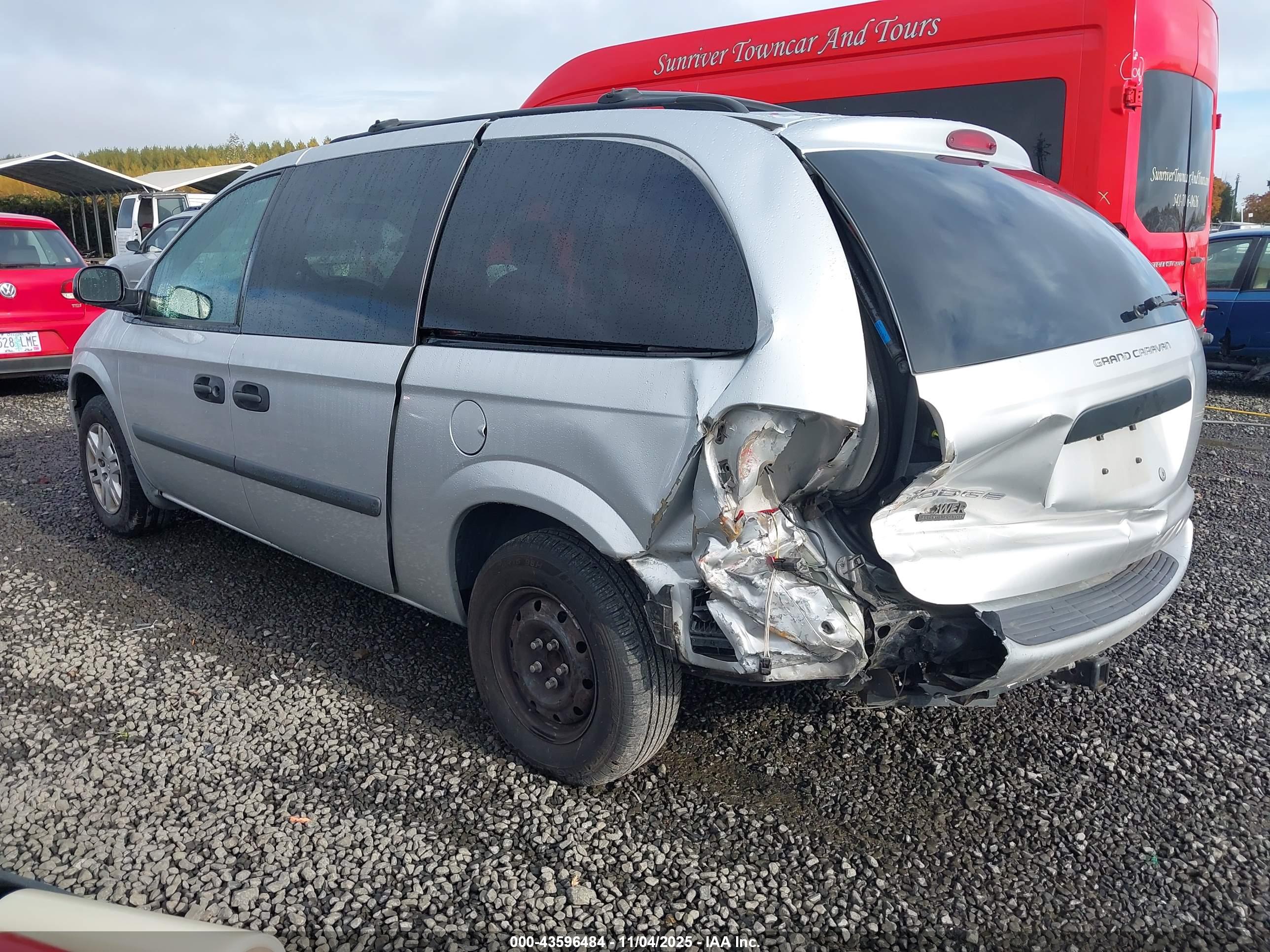 DODGE GRAND image 3