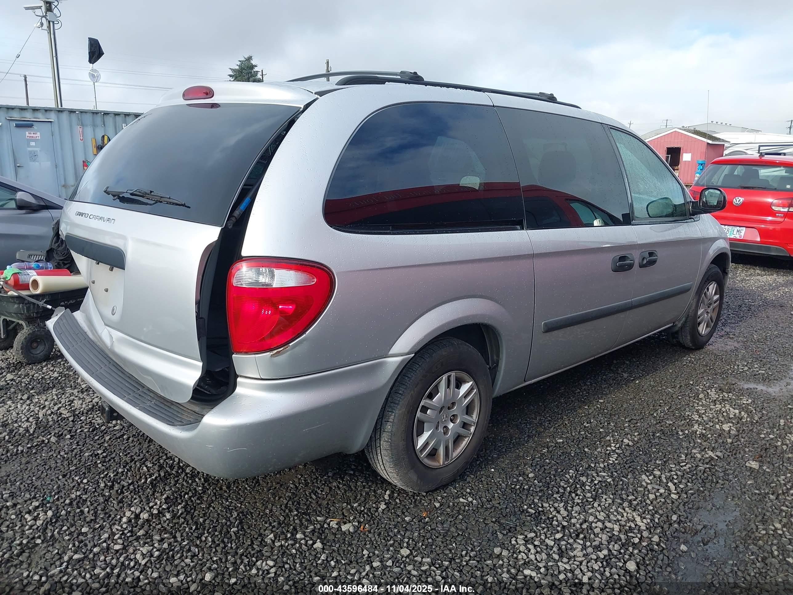DODGE GRAND image 4