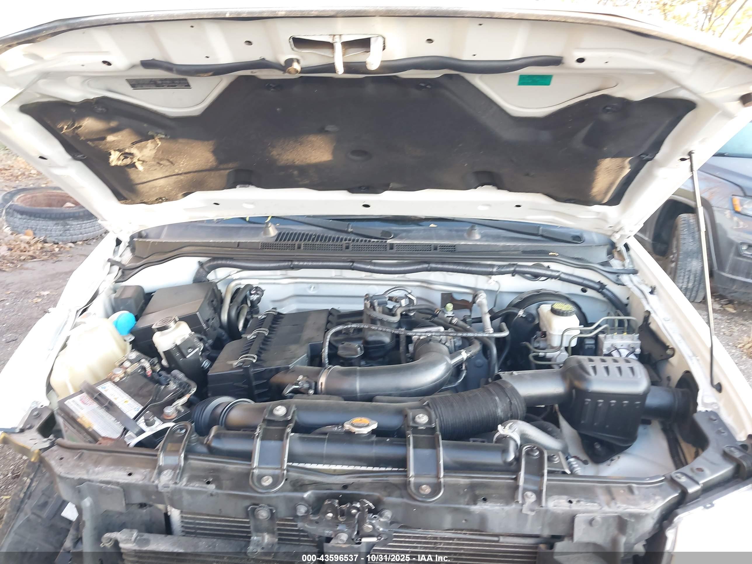 NISSAN FRONTIER image 10