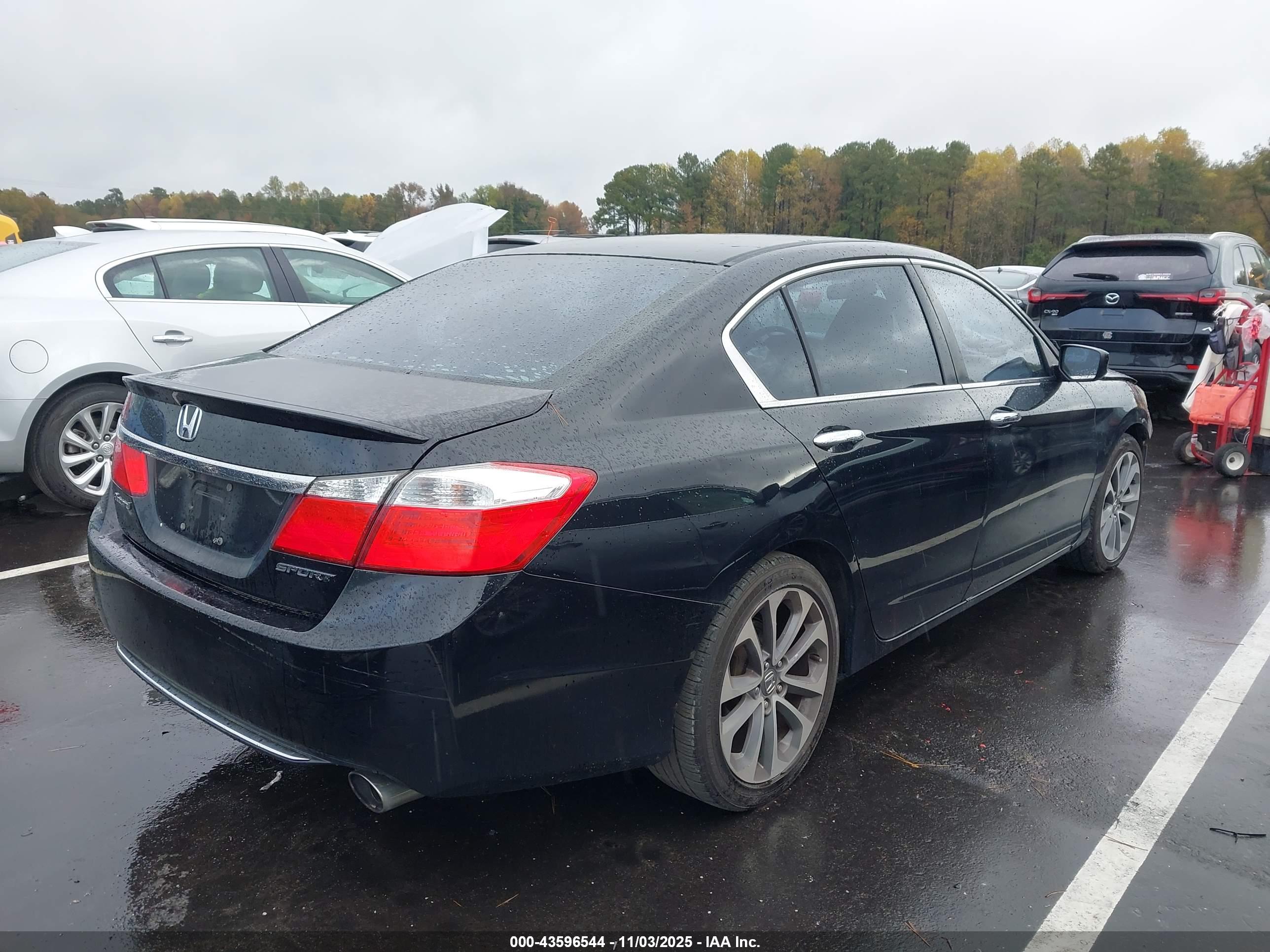 HONDA ACCORD image 4
