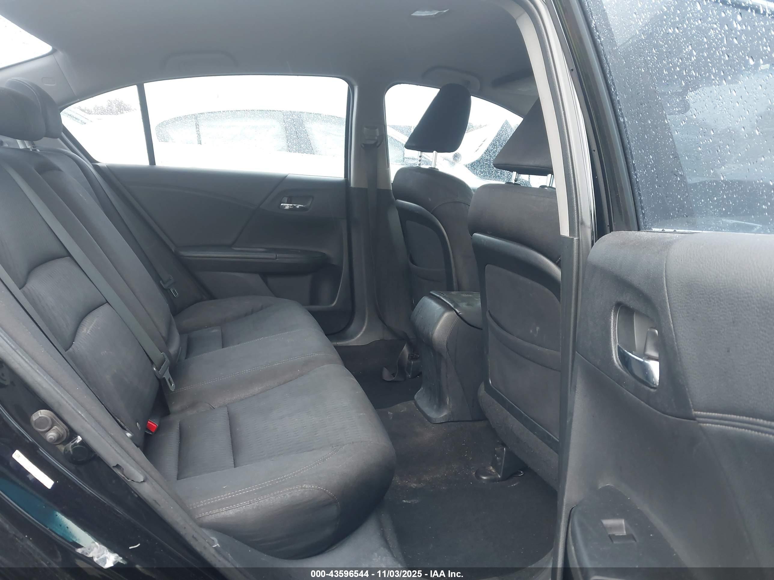 HONDA ACCORD image 8