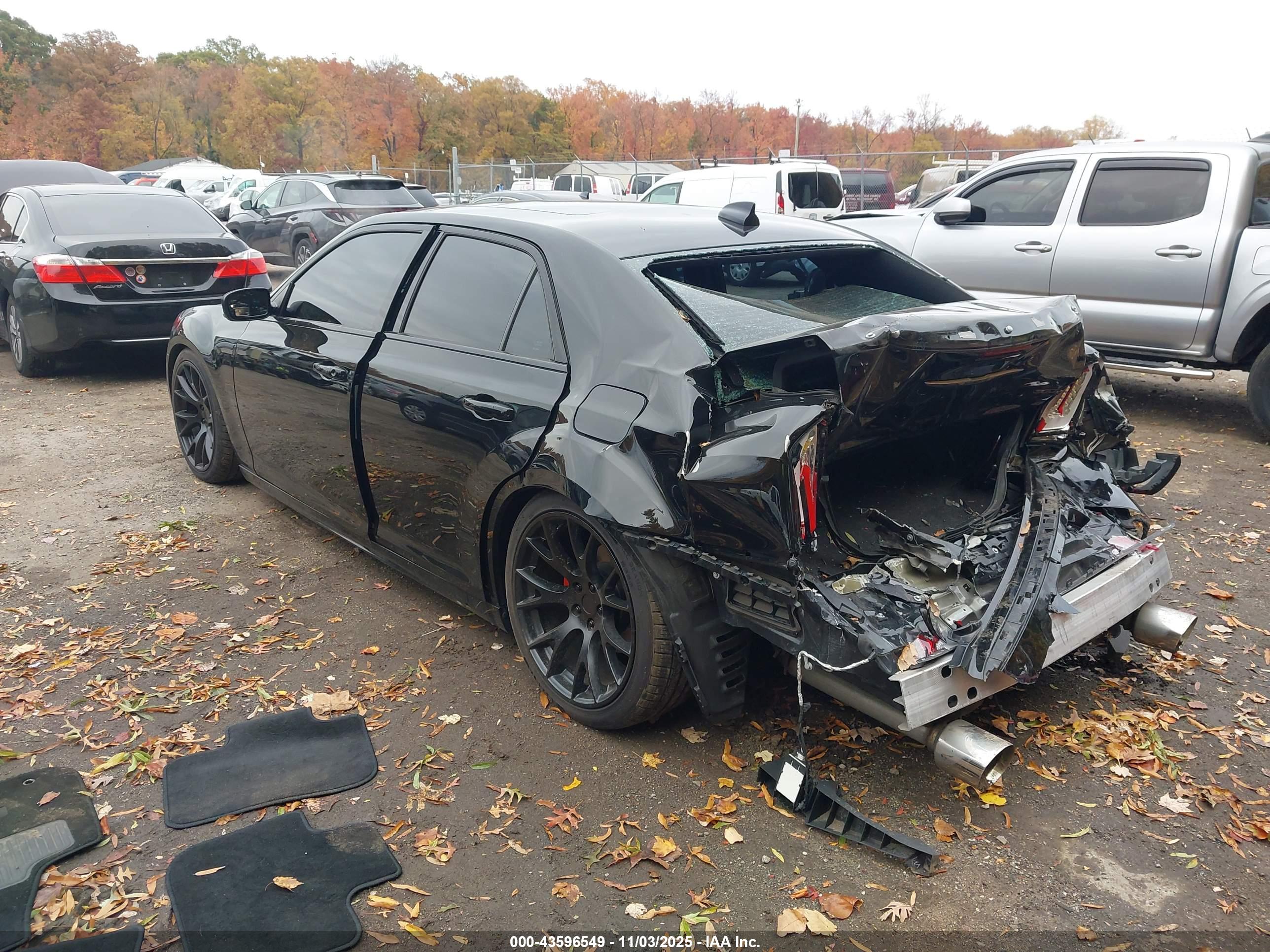 CHRYSLER 300 image 3