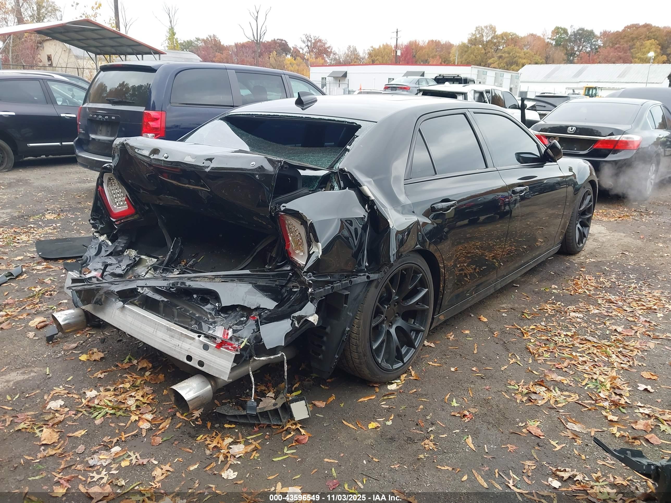 CHRYSLER 300 image 4