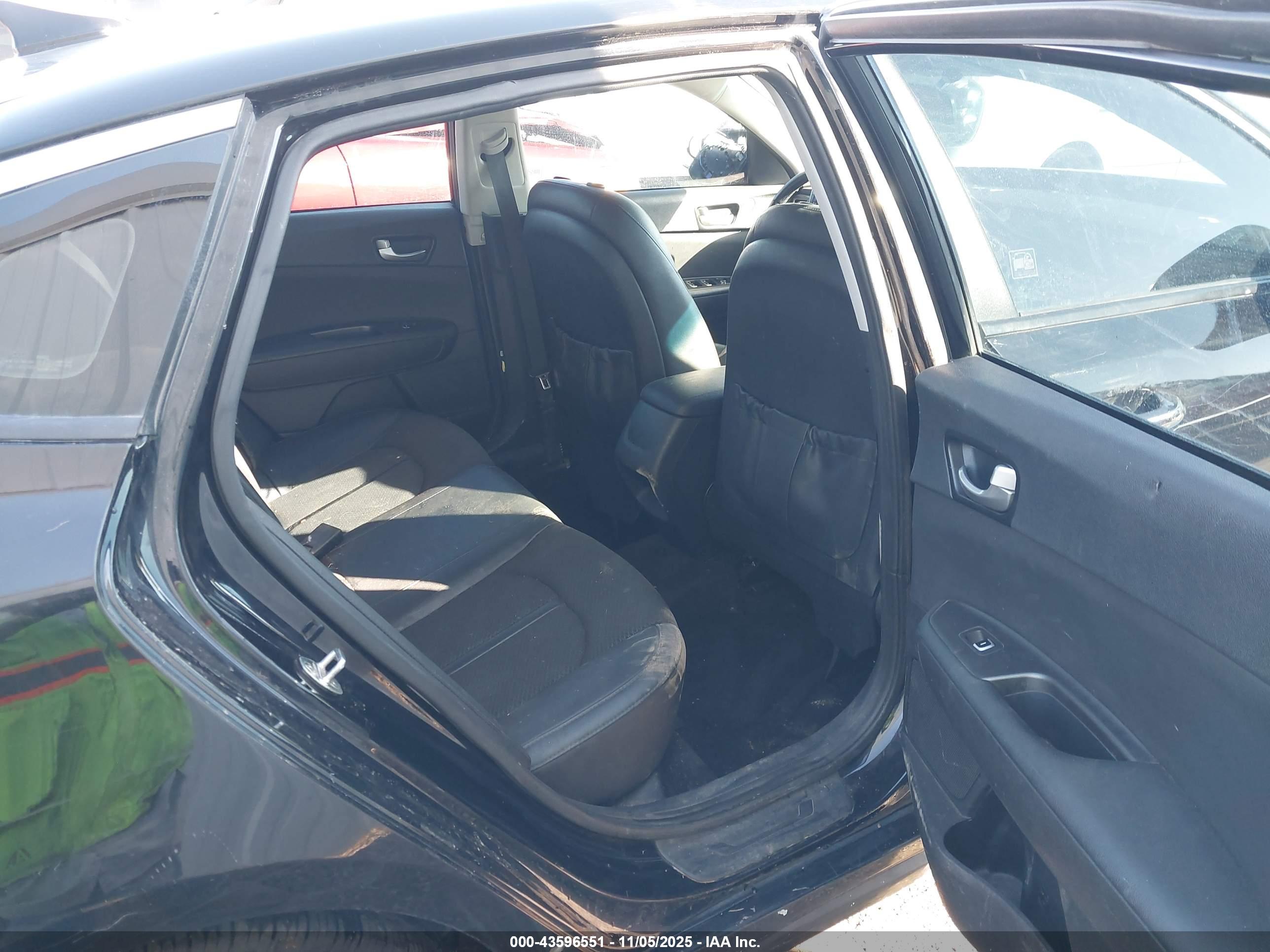 KIA OPTIMA image 8