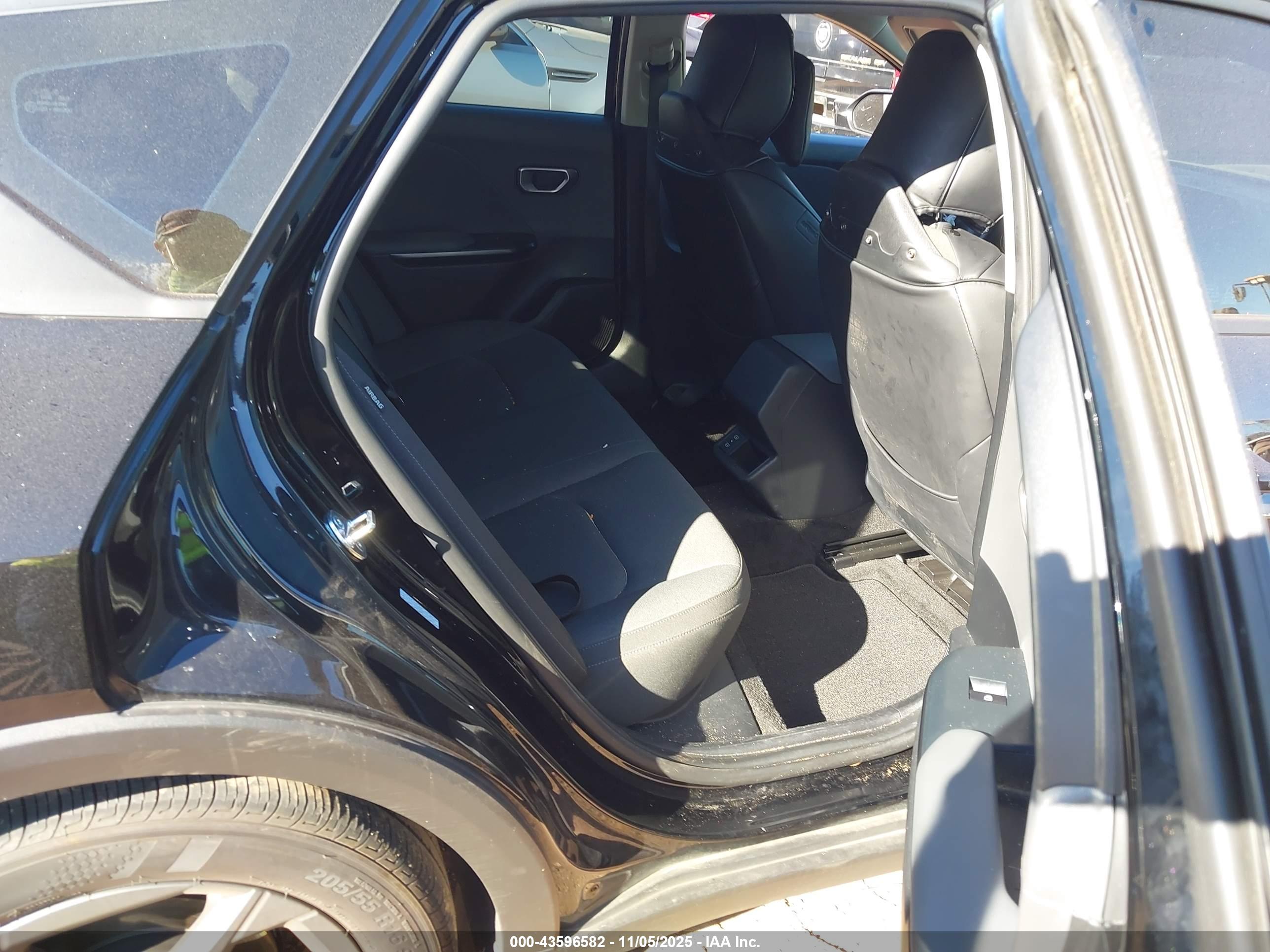 KIA K4 image 8