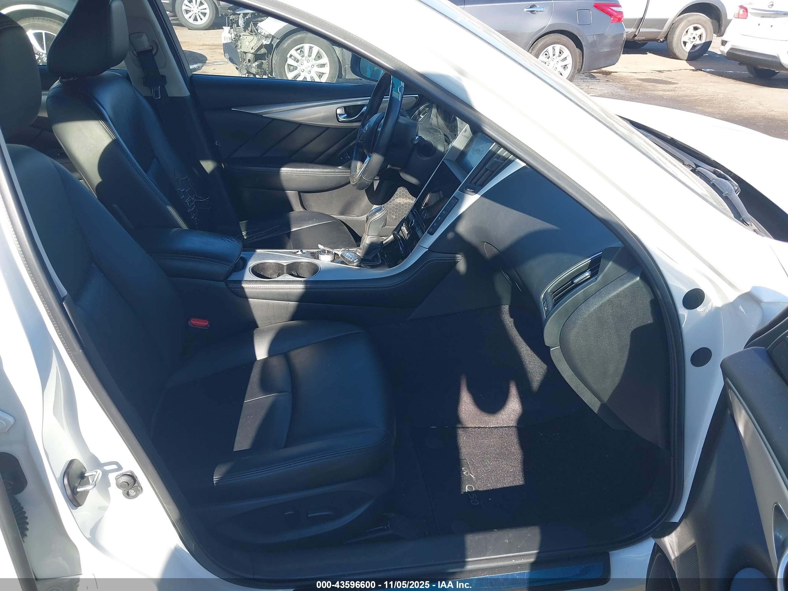 INFINITI Q50 image 5