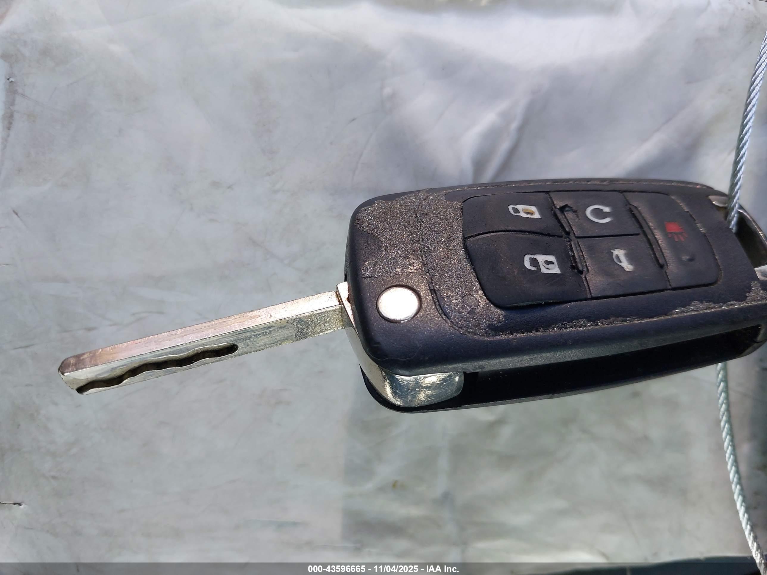 CHEVROLET EQUINOX image 11