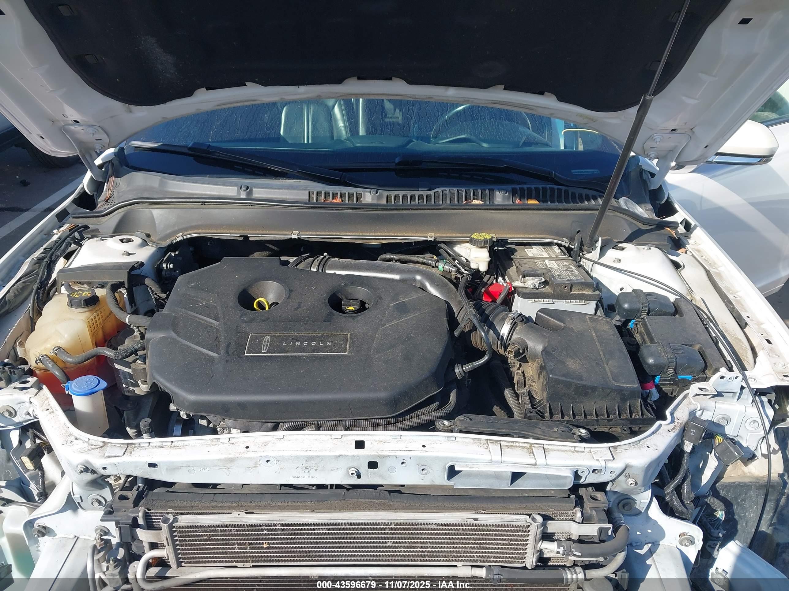 LINCOLN MKZ image 10