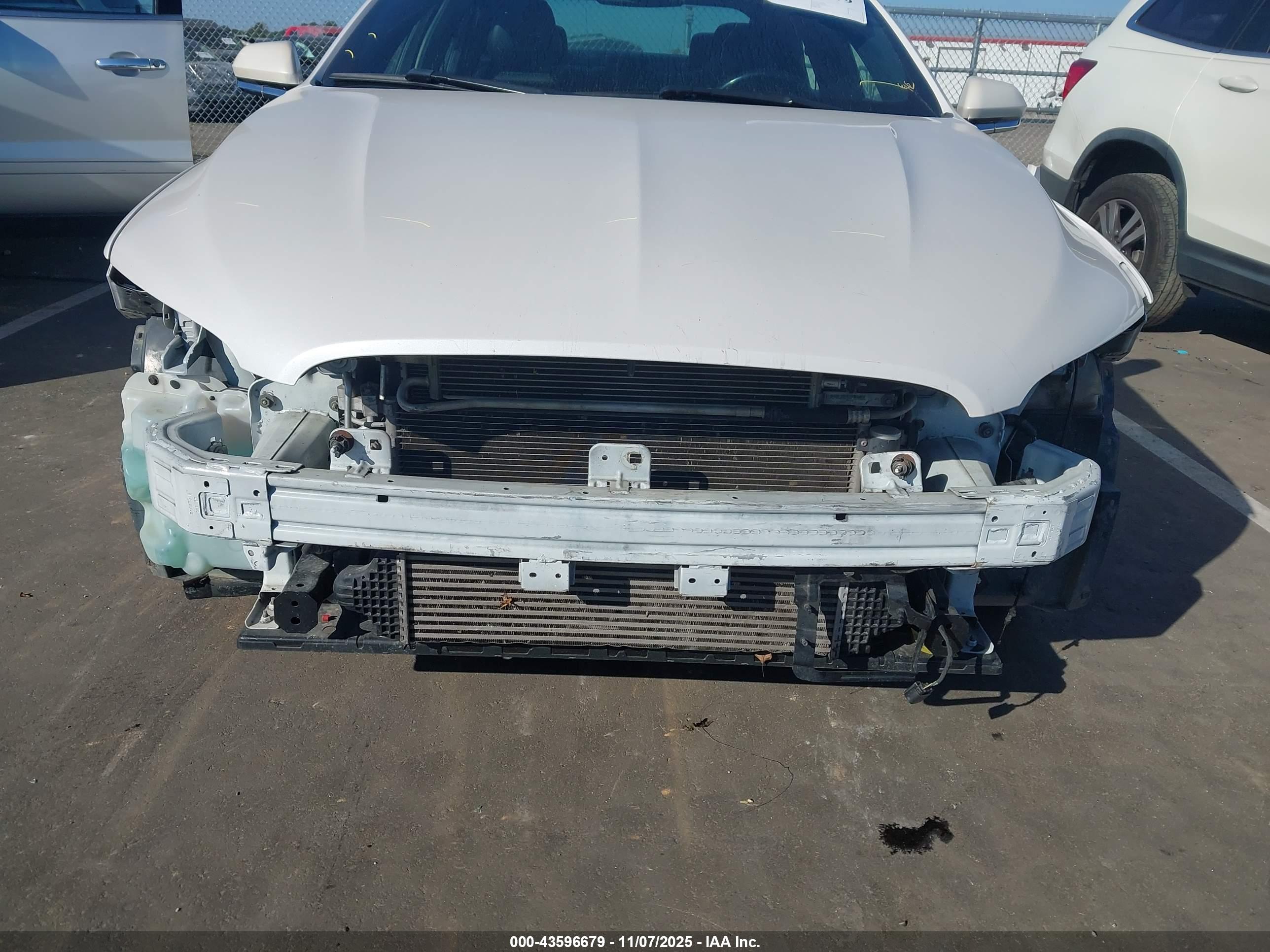 LINCOLN MKZ image 6