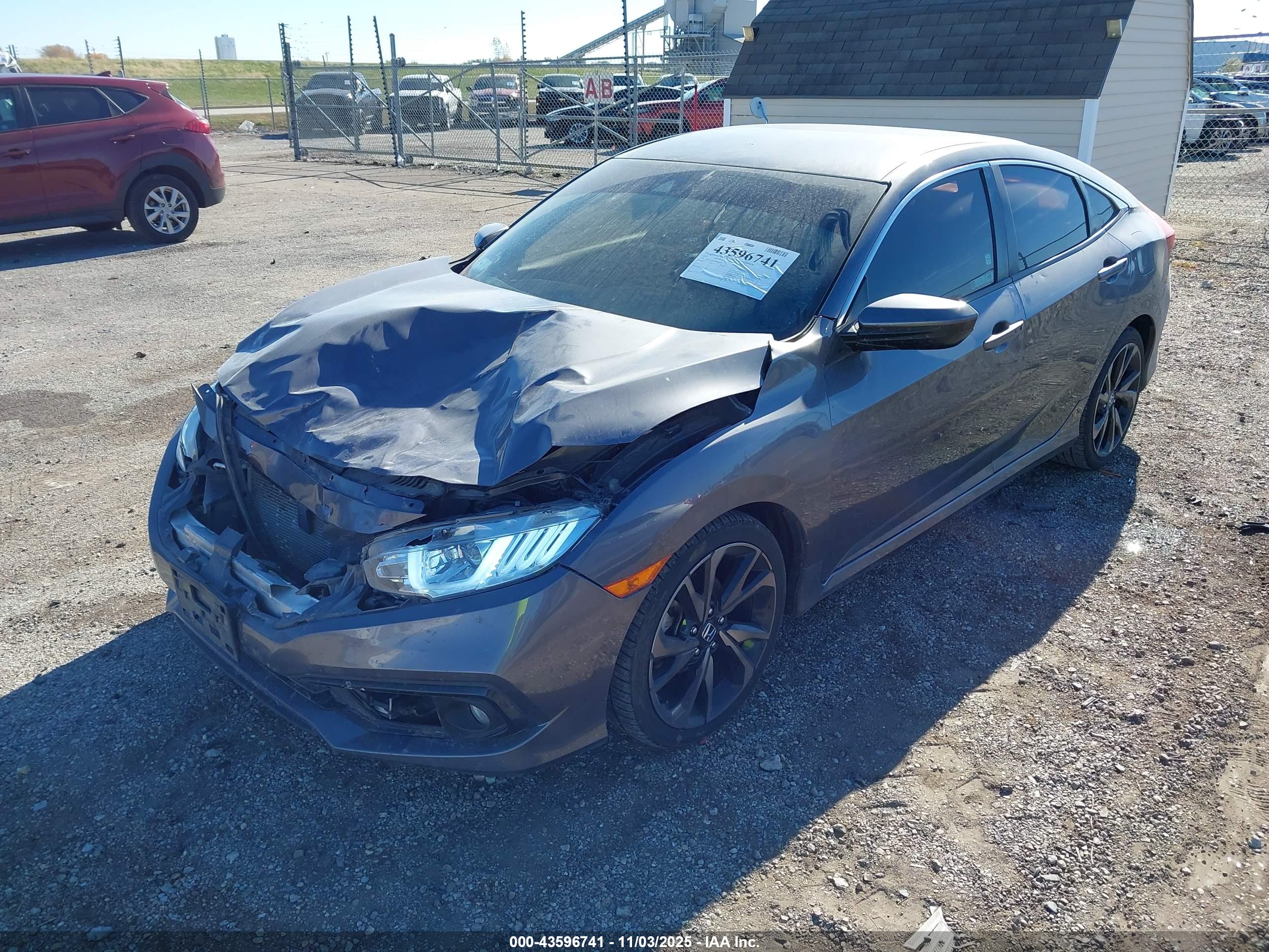 HONDA CIVIC image 2