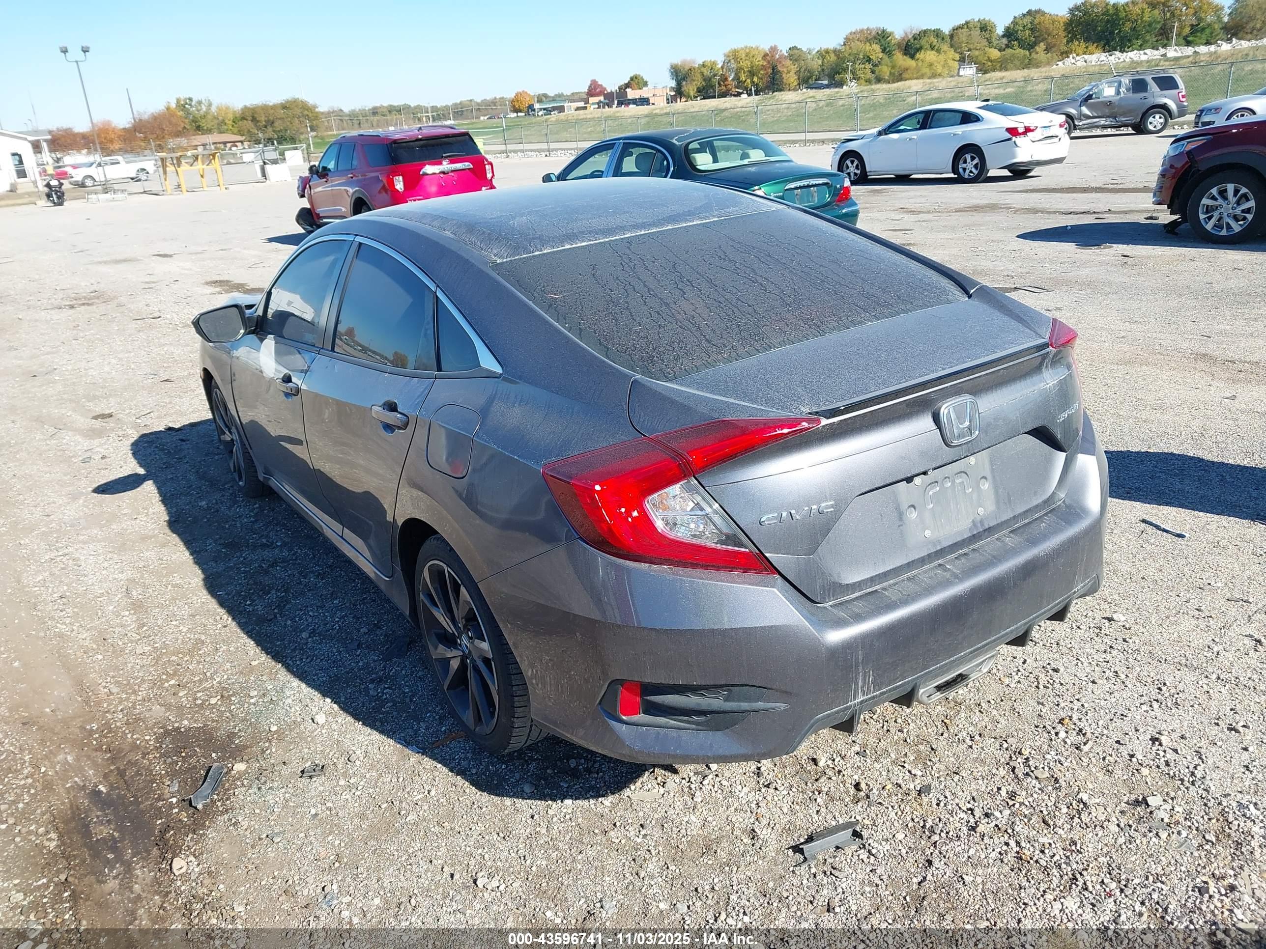 HONDA CIVIC image 3