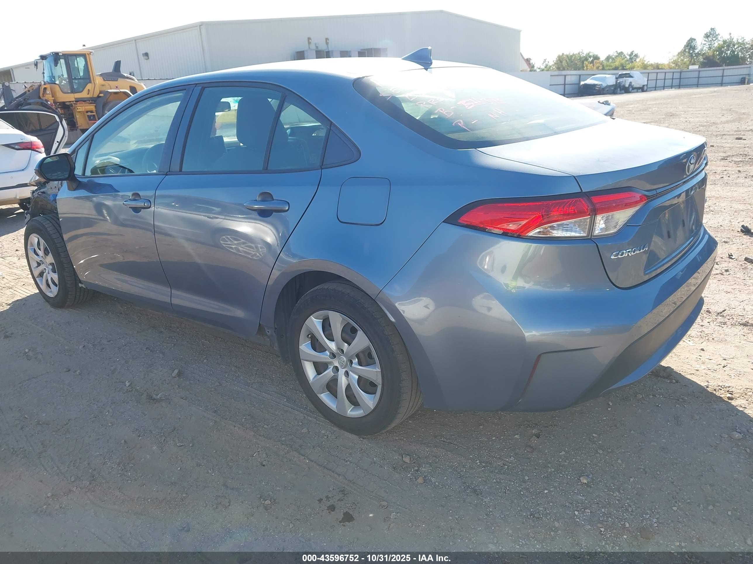 TOYOTA COROLLA image 3