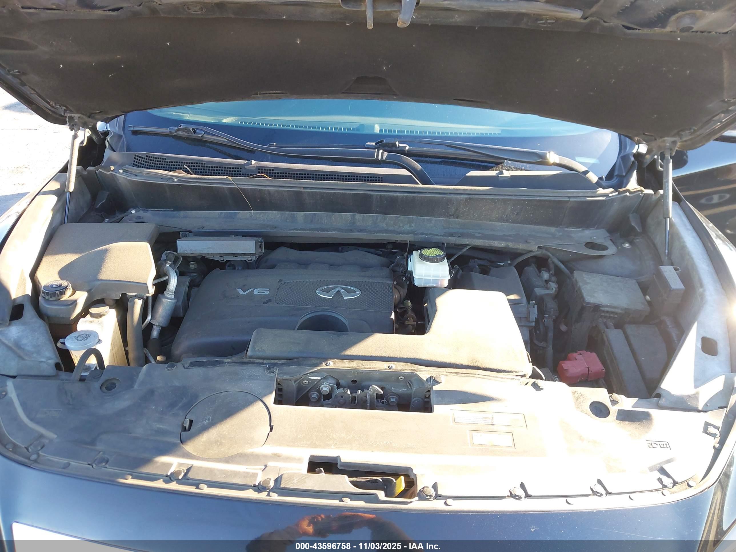 INFINITI QX60 image 10