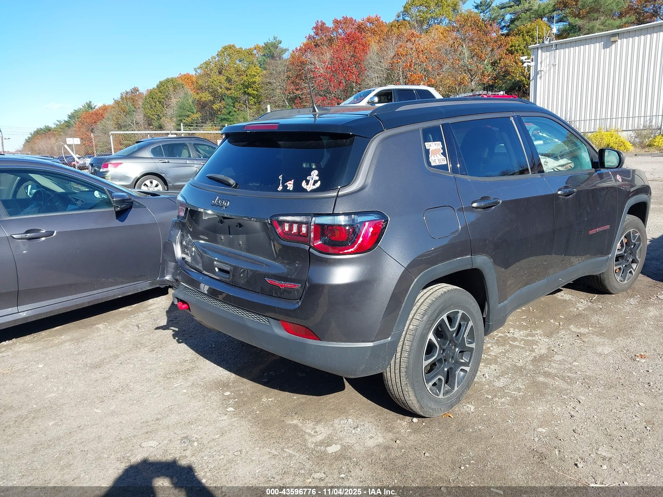 JEEP COMPASS image 4