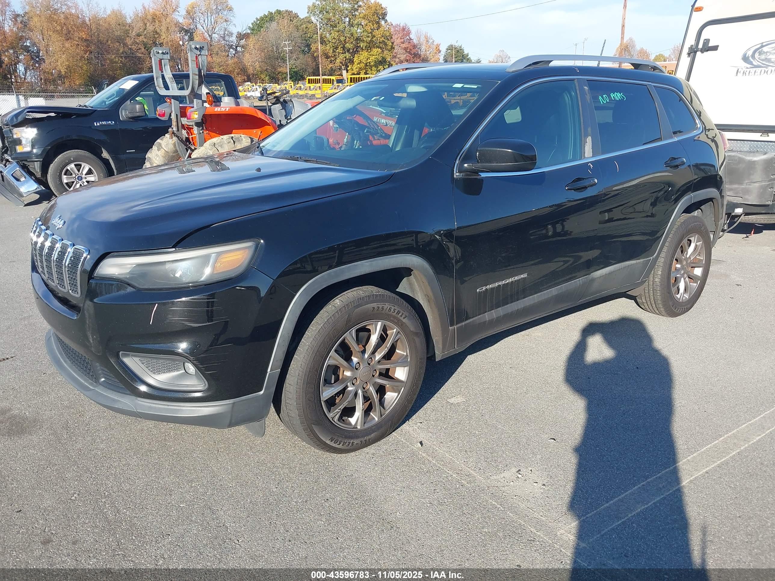 JEEP CHEROKEE image 2