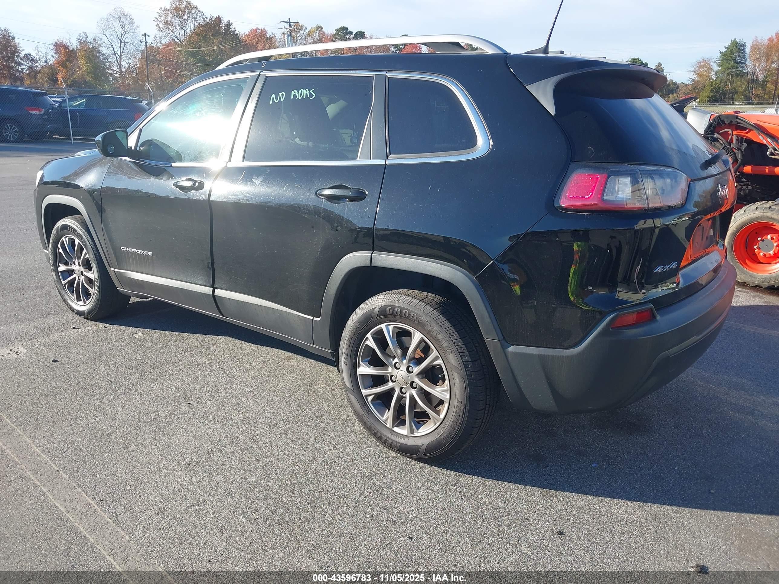 JEEP CHEROKEE image 3