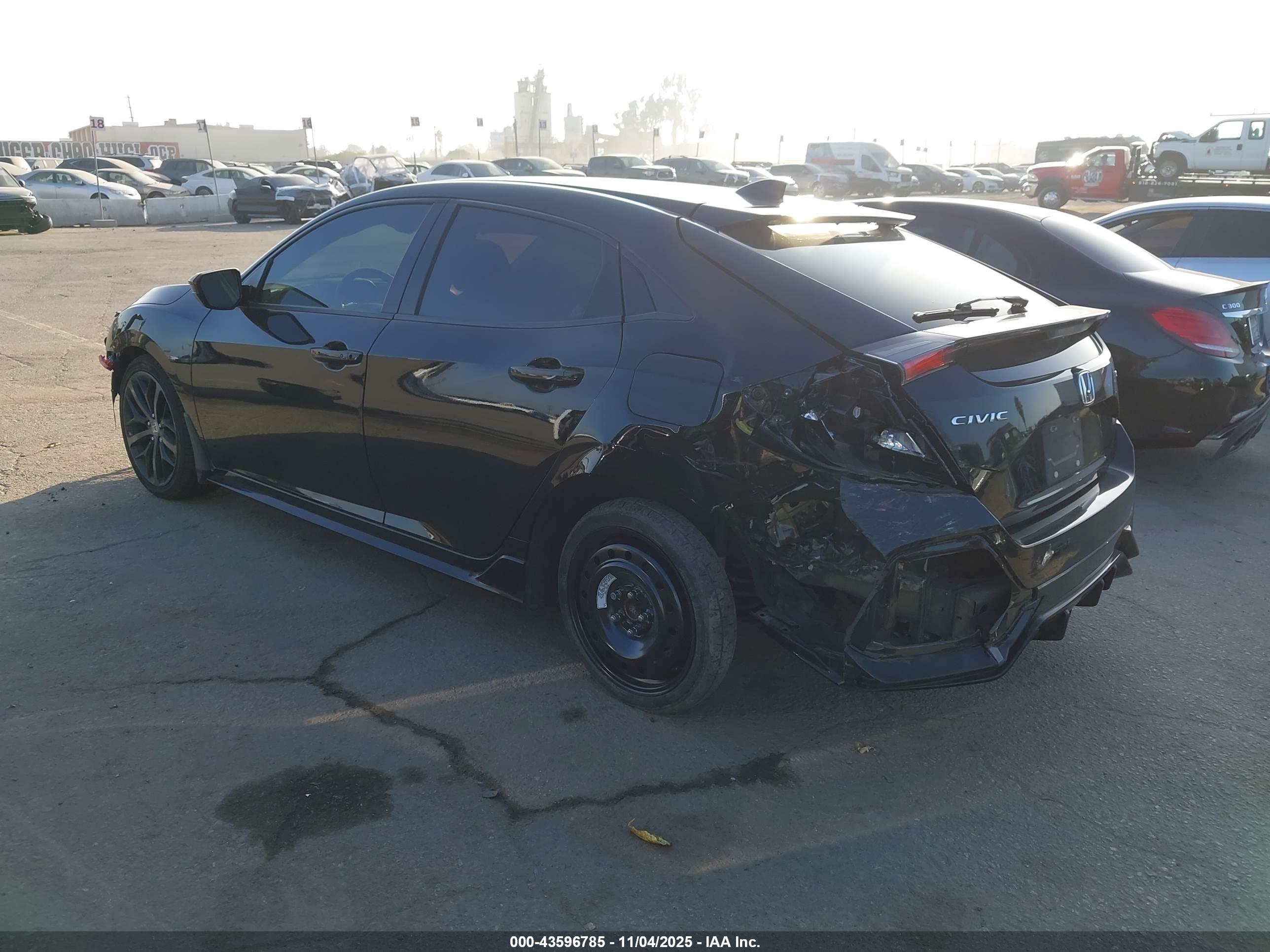 HONDA CIVIC image 3