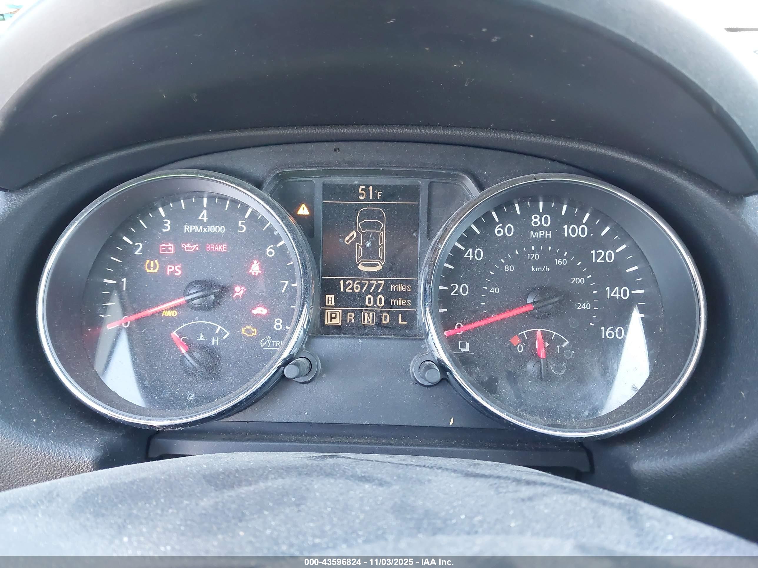 NISSAN ROGUE image 7