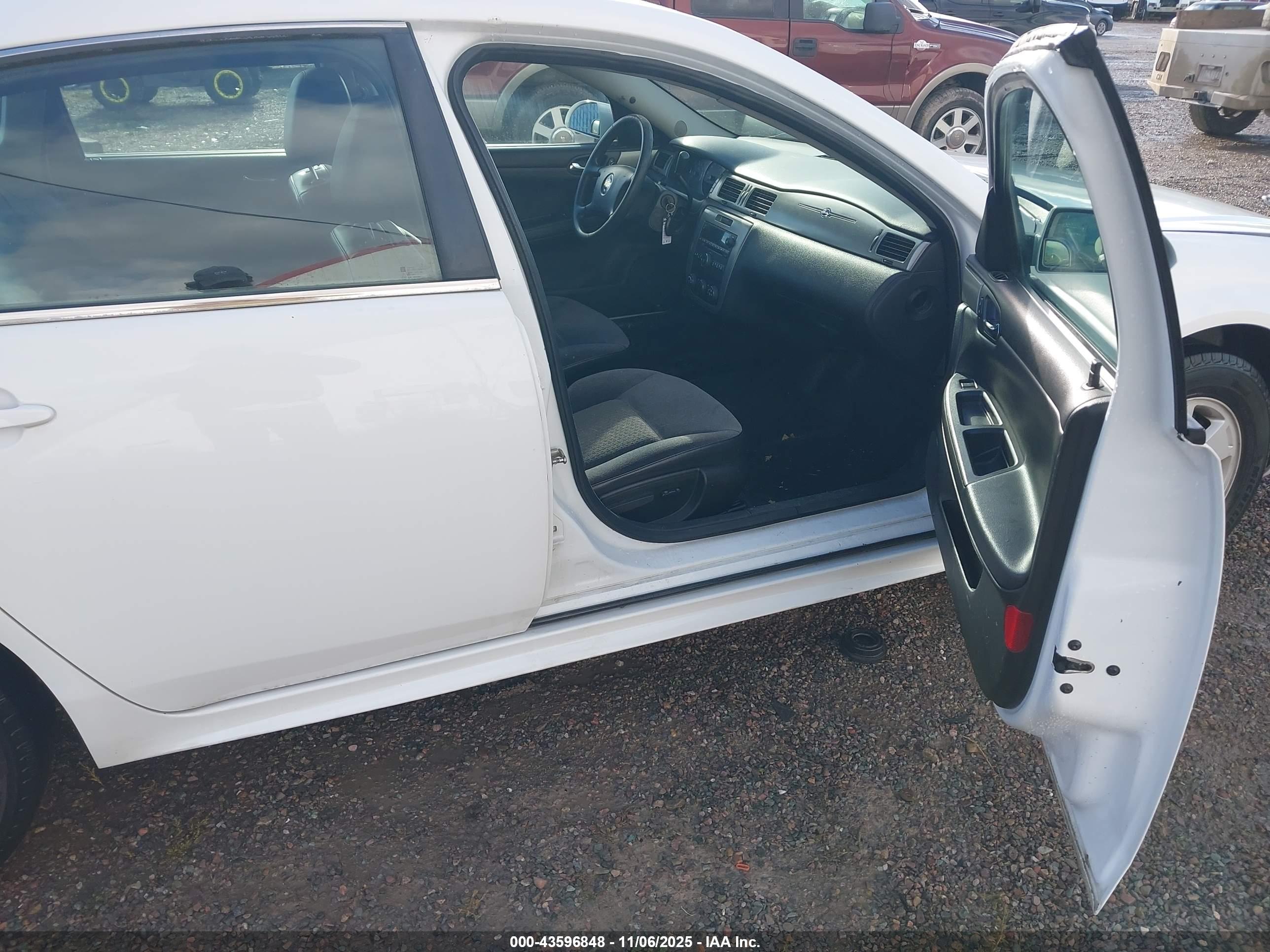 CHEVROLET IMPALA image 5