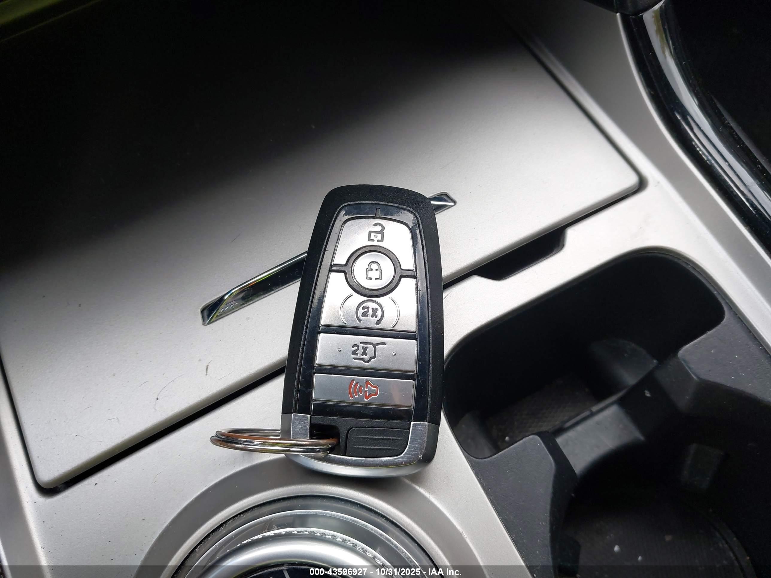 FORD EXPLORER image 11