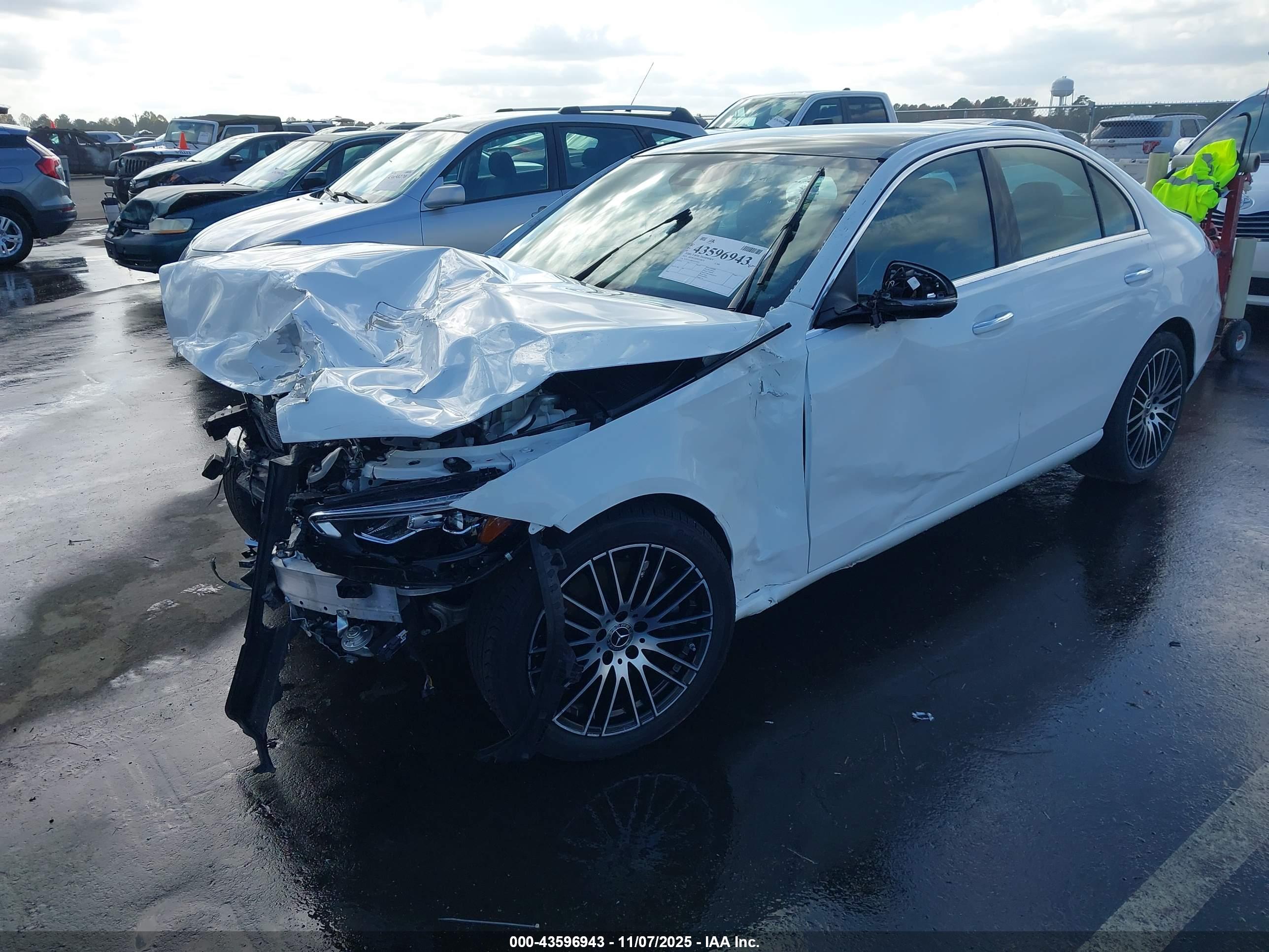 MERCEDES-BENZ C image 2