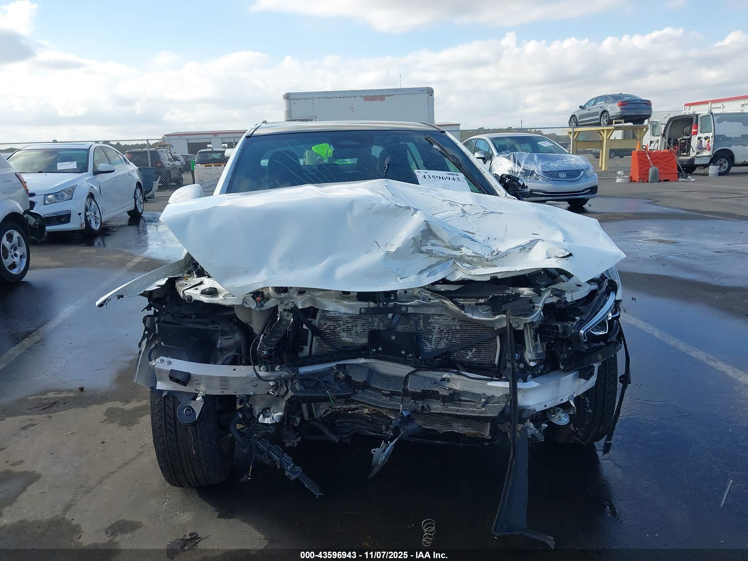 MERCEDES-BENZ C image 6