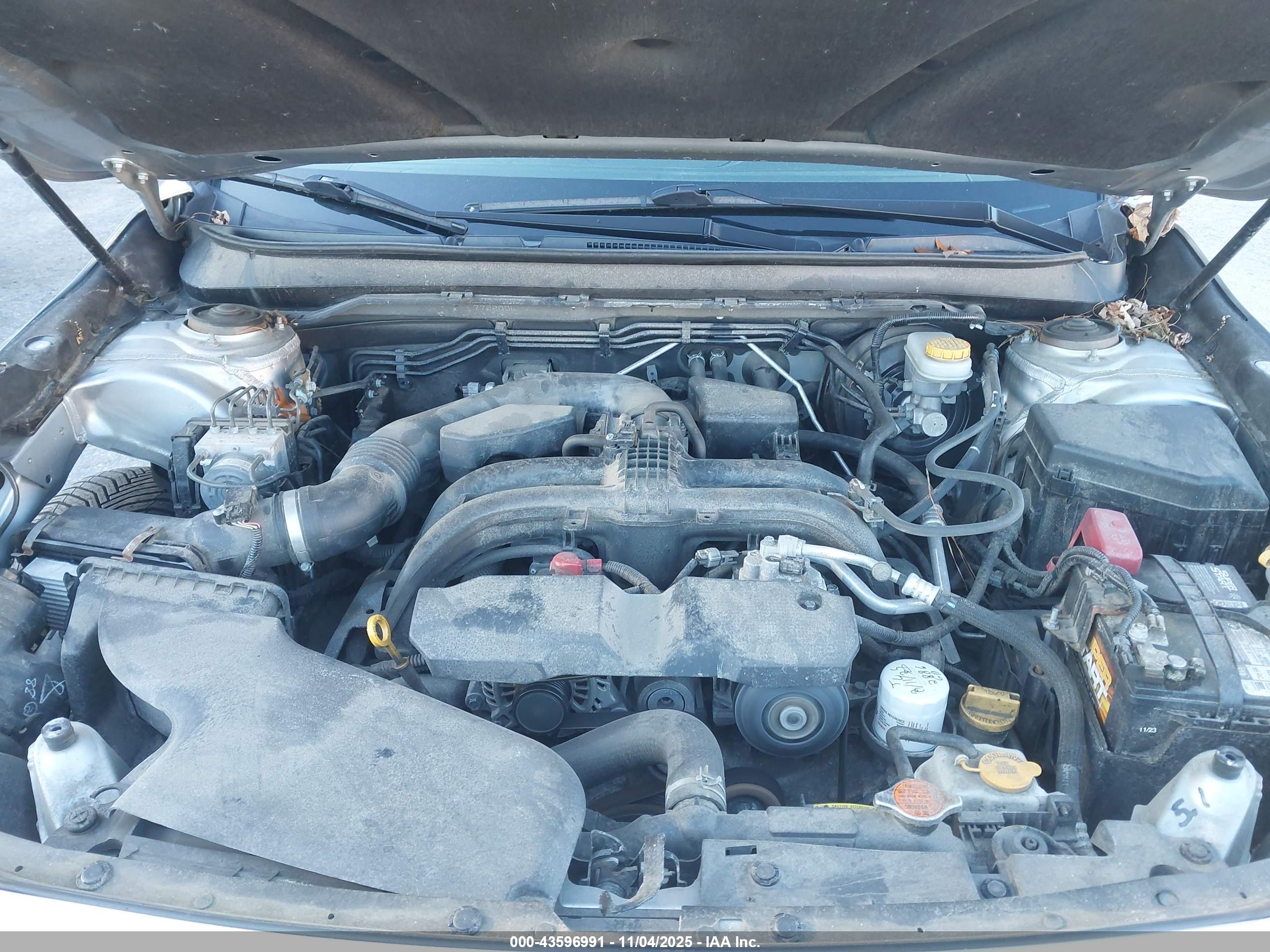 SUBARU OUTBACK image 10