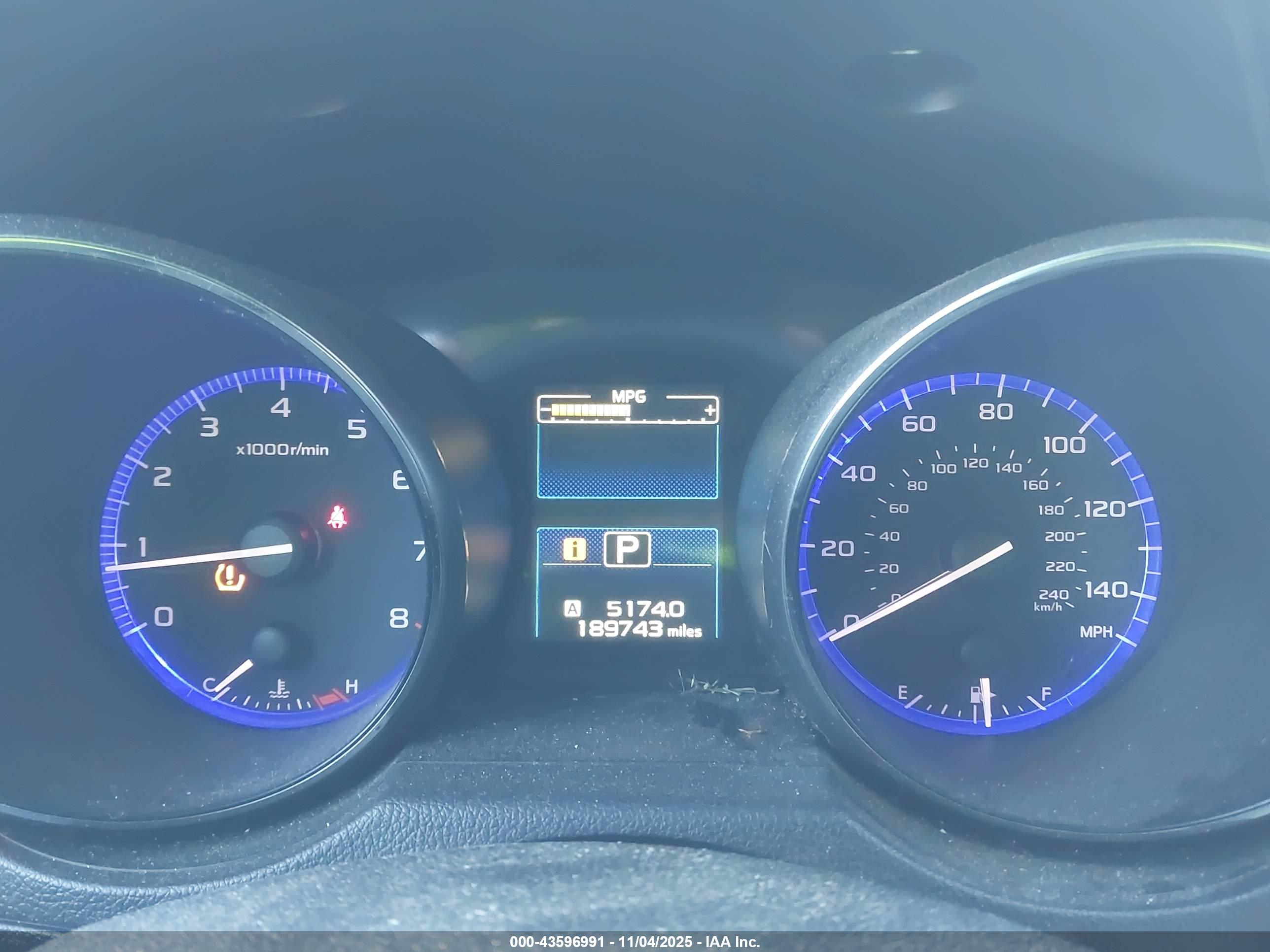 SUBARU OUTBACK image 7