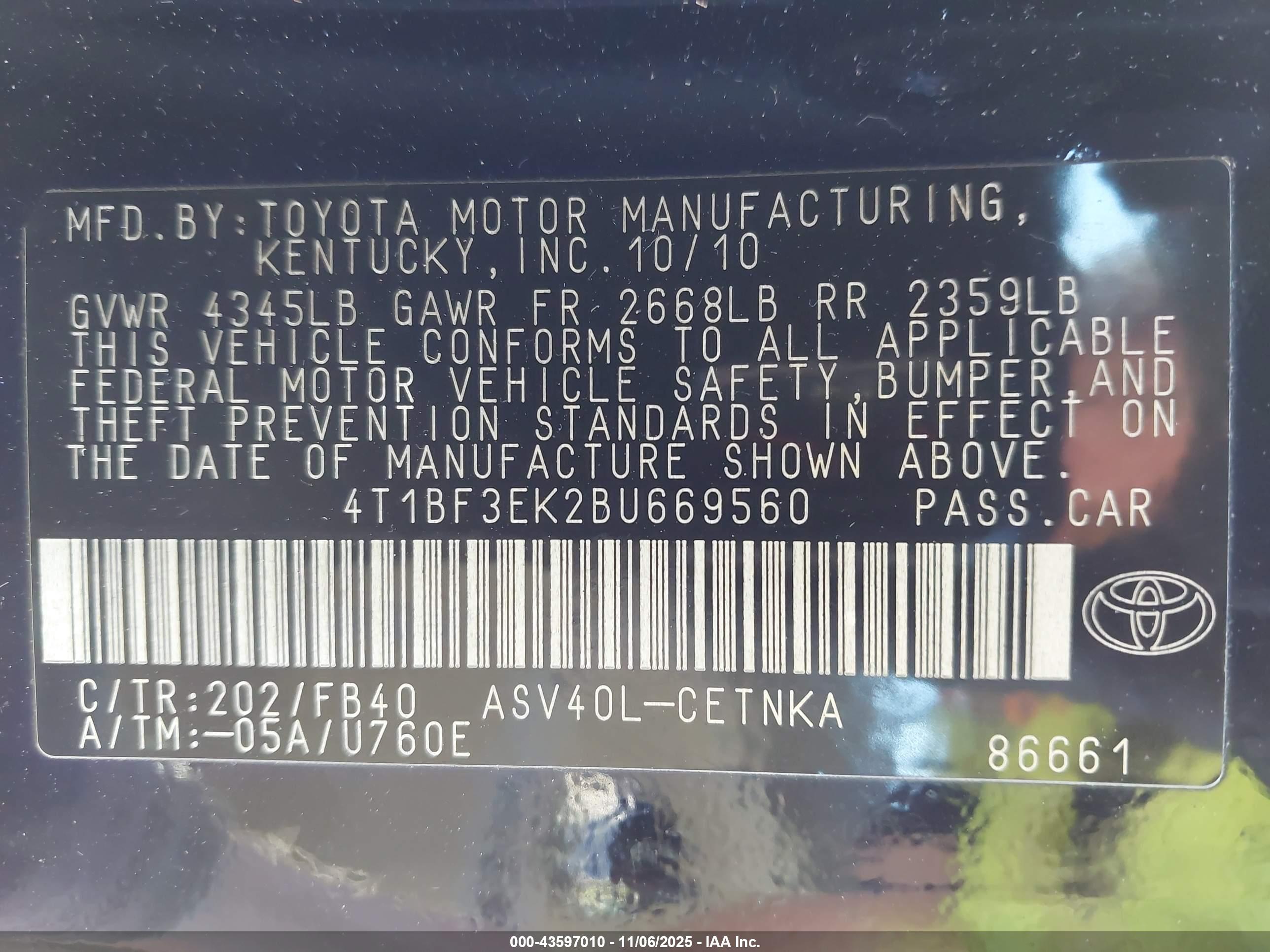 TOYOTA CAMRY image 9